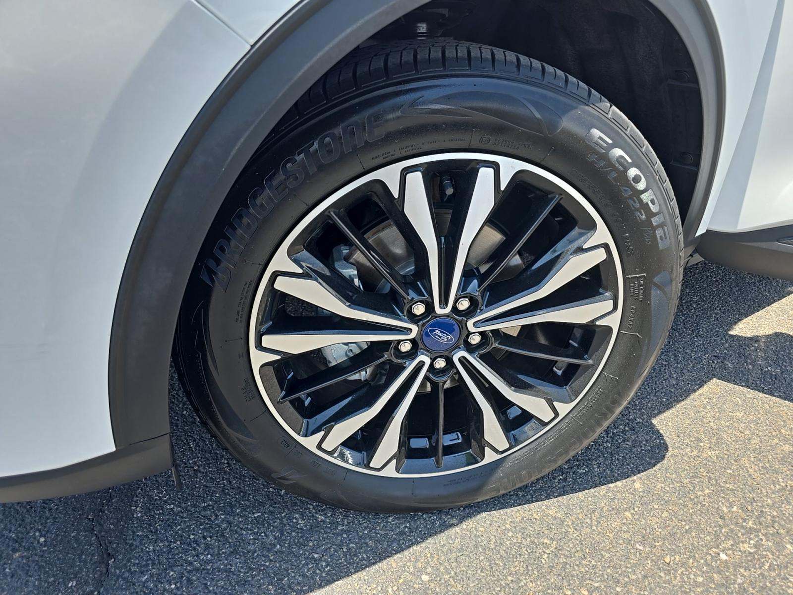 2022 Ford Escape SEL AWD