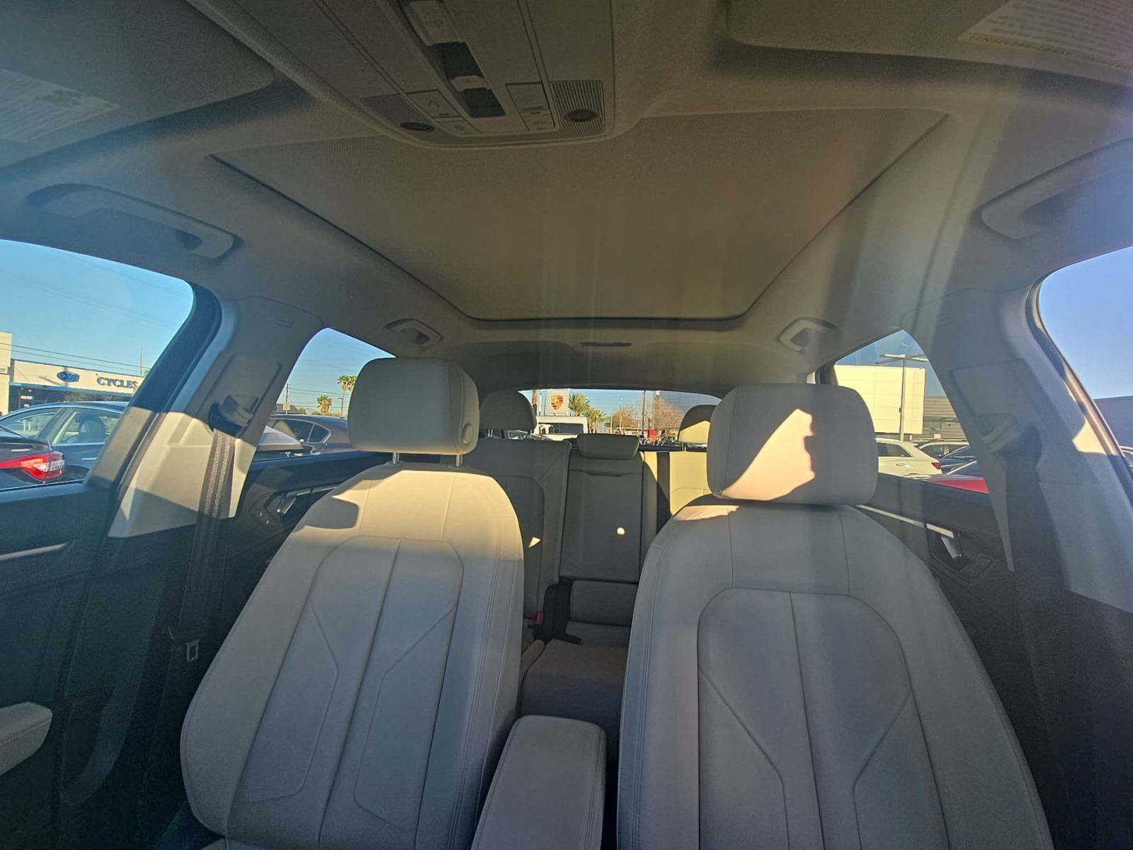 2022 Audi Q3 2.0T S line Premium Plus AWD