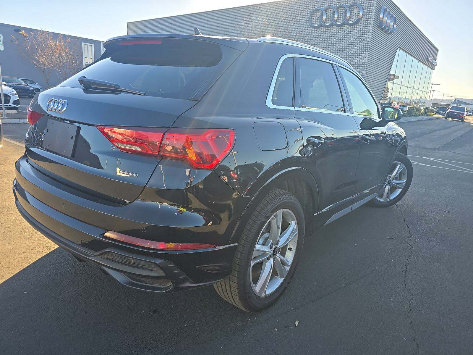 2022 Audi Q3 2.0T S line Premium Plus AWD