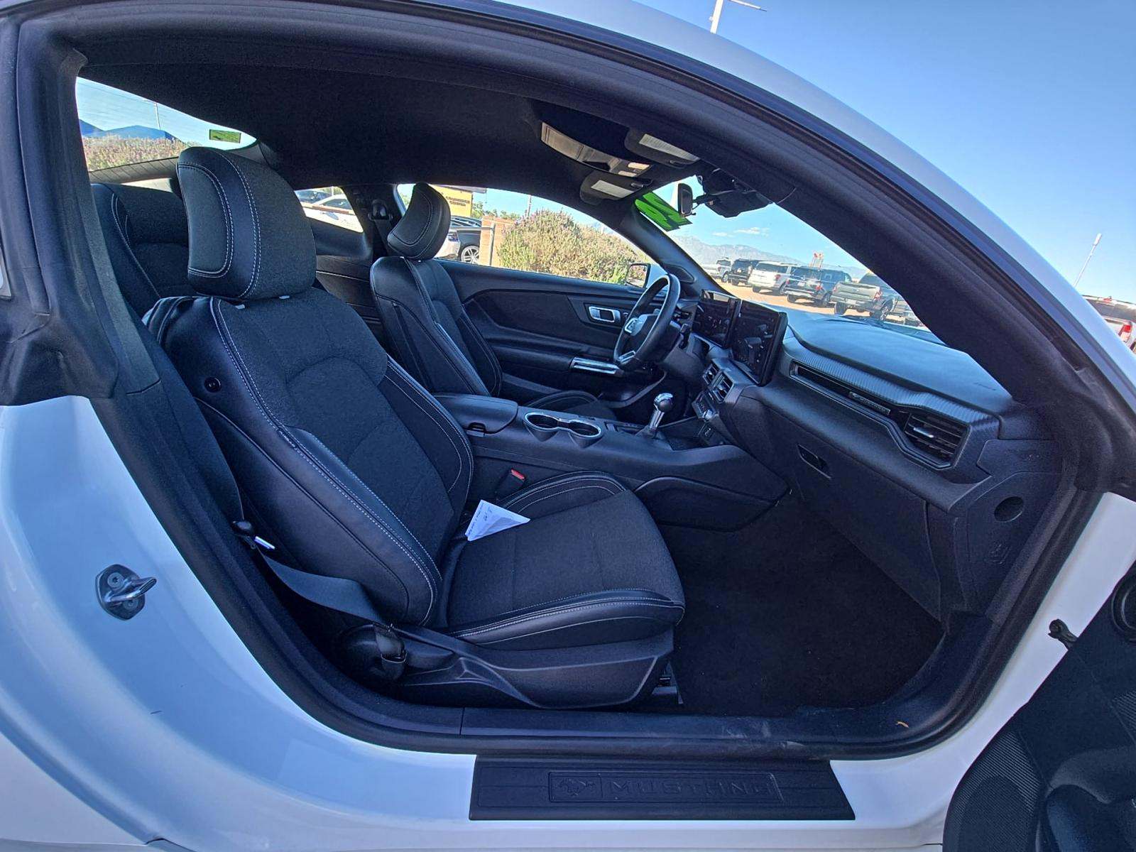 2024 Ford Mustang EcoBoost RWD