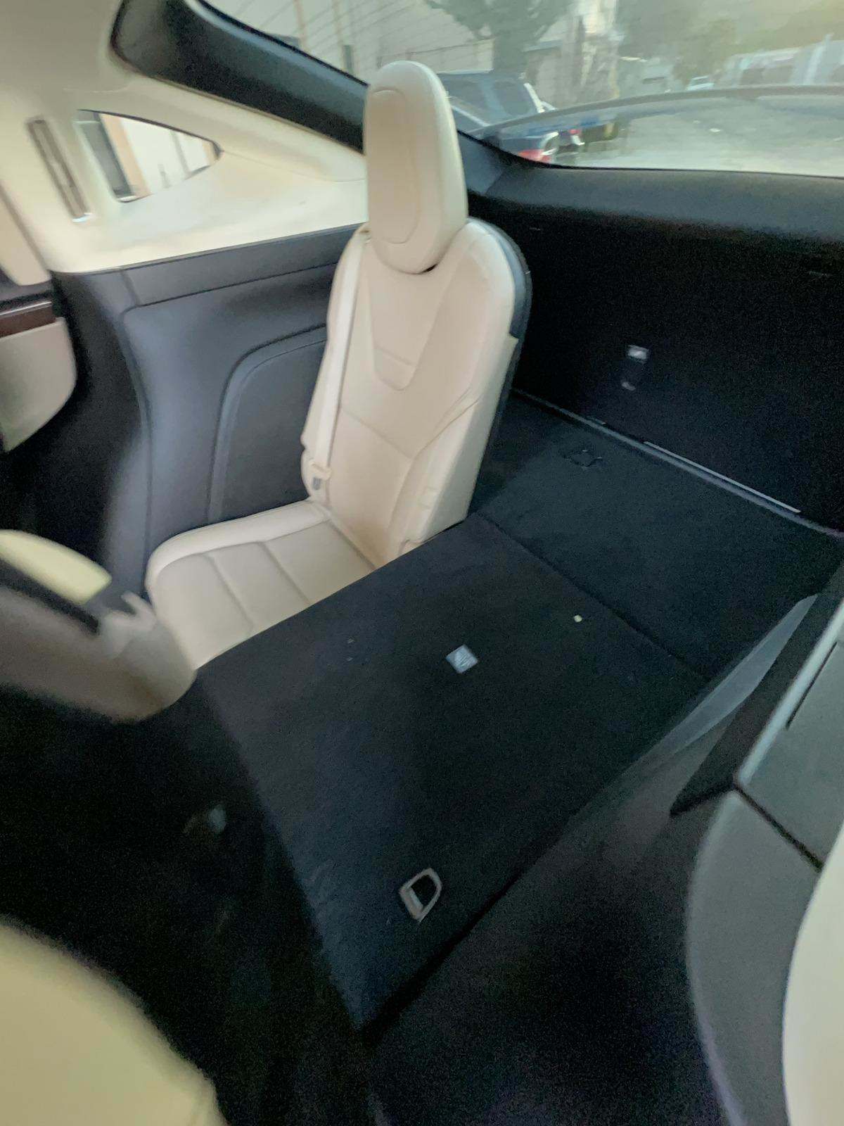 2016 Tesla Model X 90D AWD