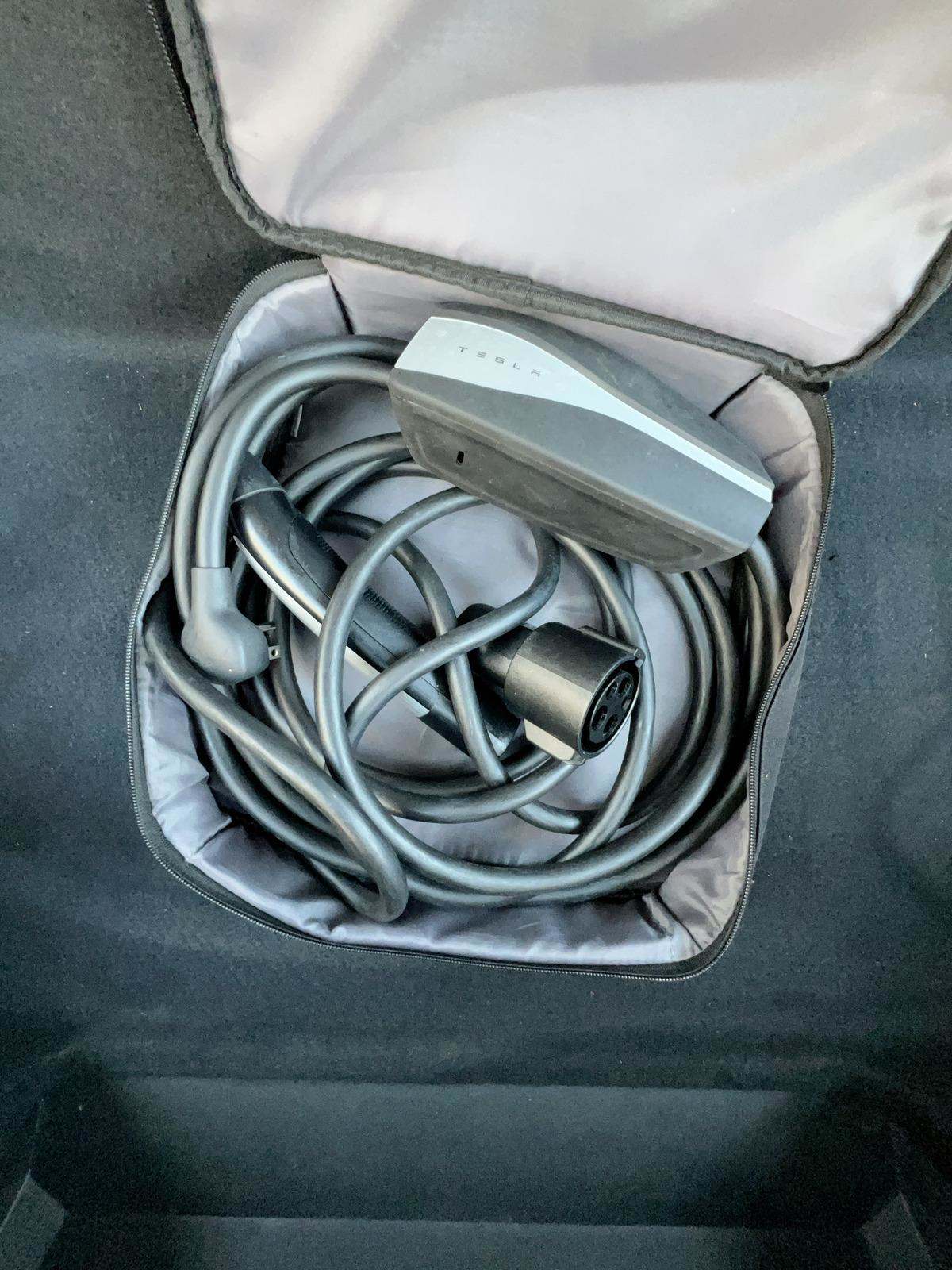 2016 Tesla Model X 90D AWD