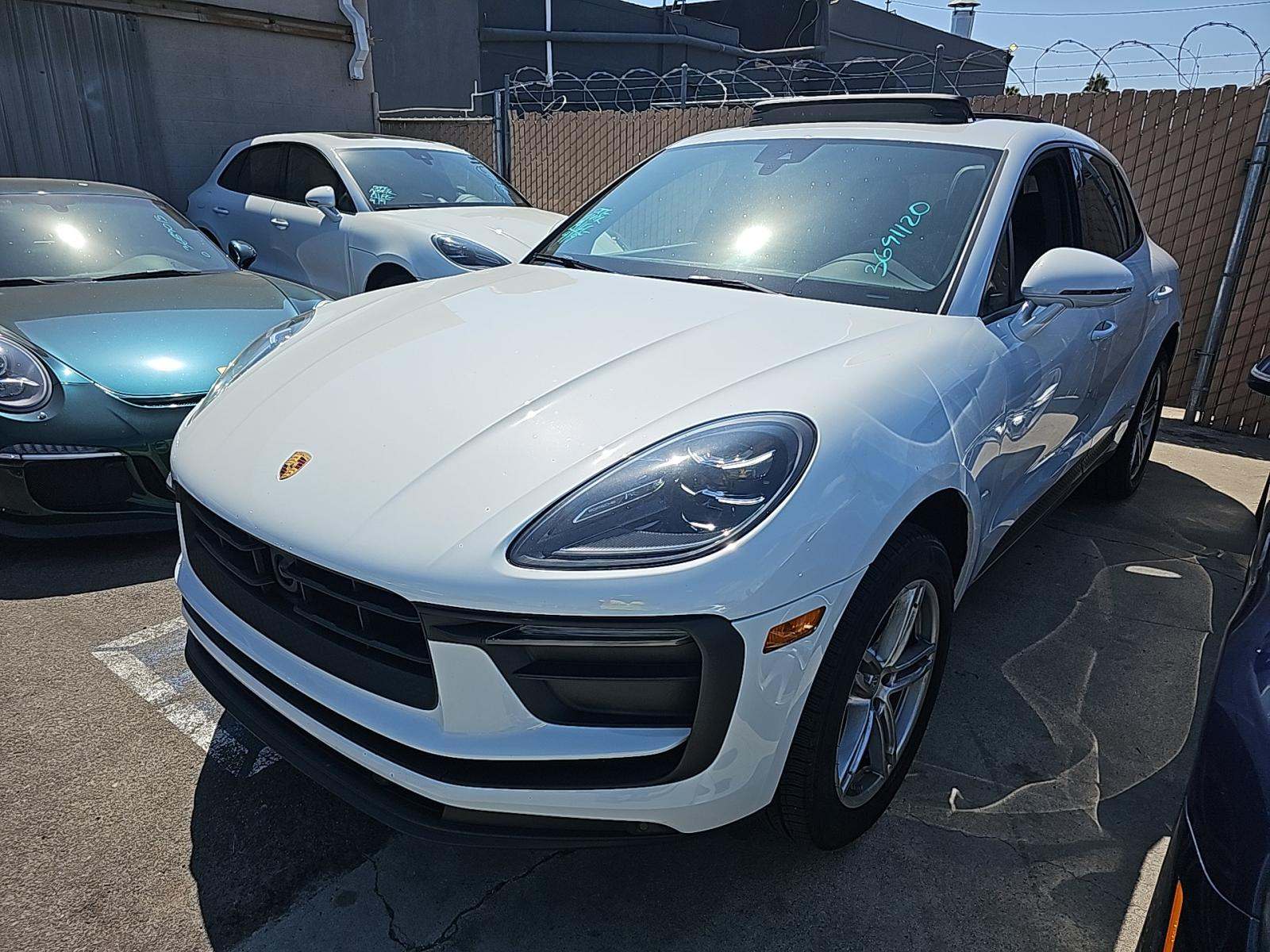 2025 Porsche Macan
