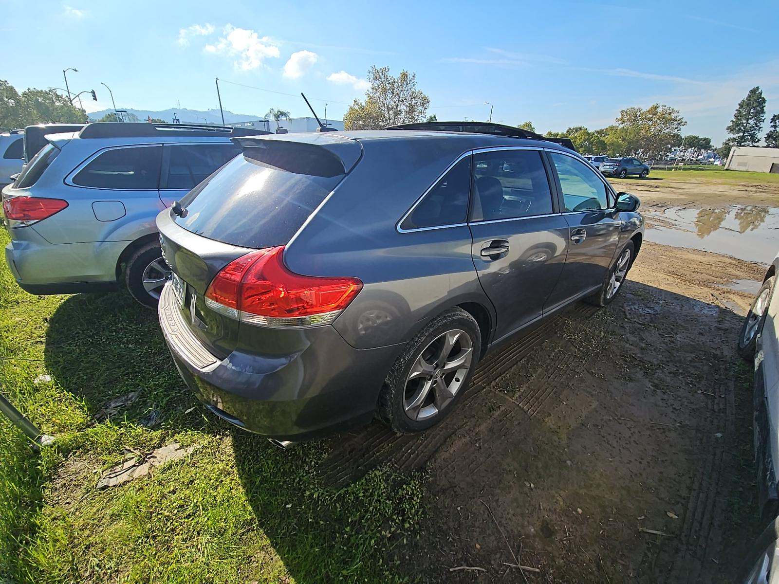 2011 Toyota Venza Base FWD