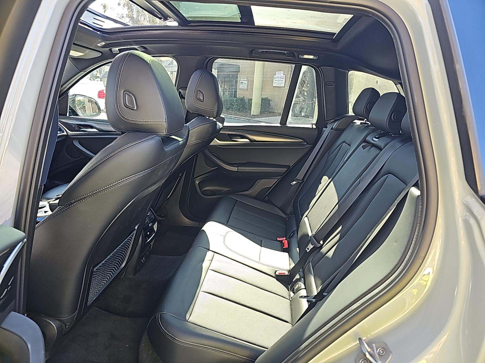 2022 BMW X3 sDrive30i RWD