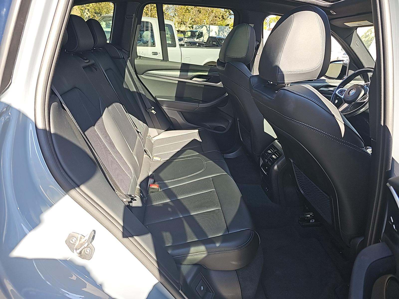 2022 BMW X3 sDrive30i RWD