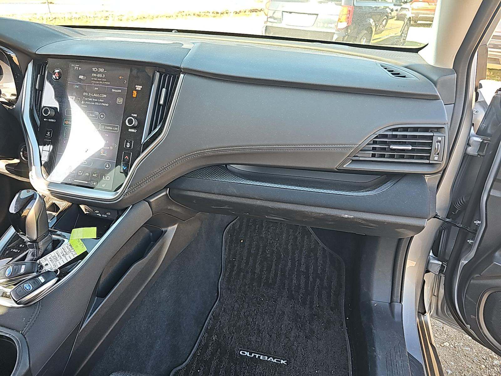 2022 Subaru Outback Premium AWD