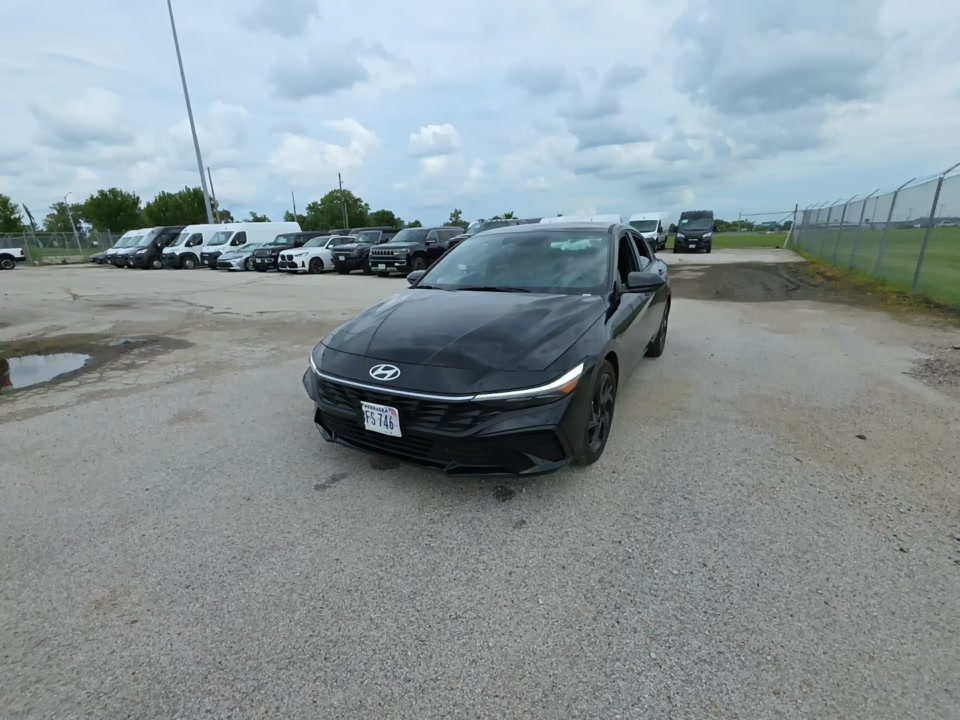2026 Hyundai Elantra SEL Sport FWD