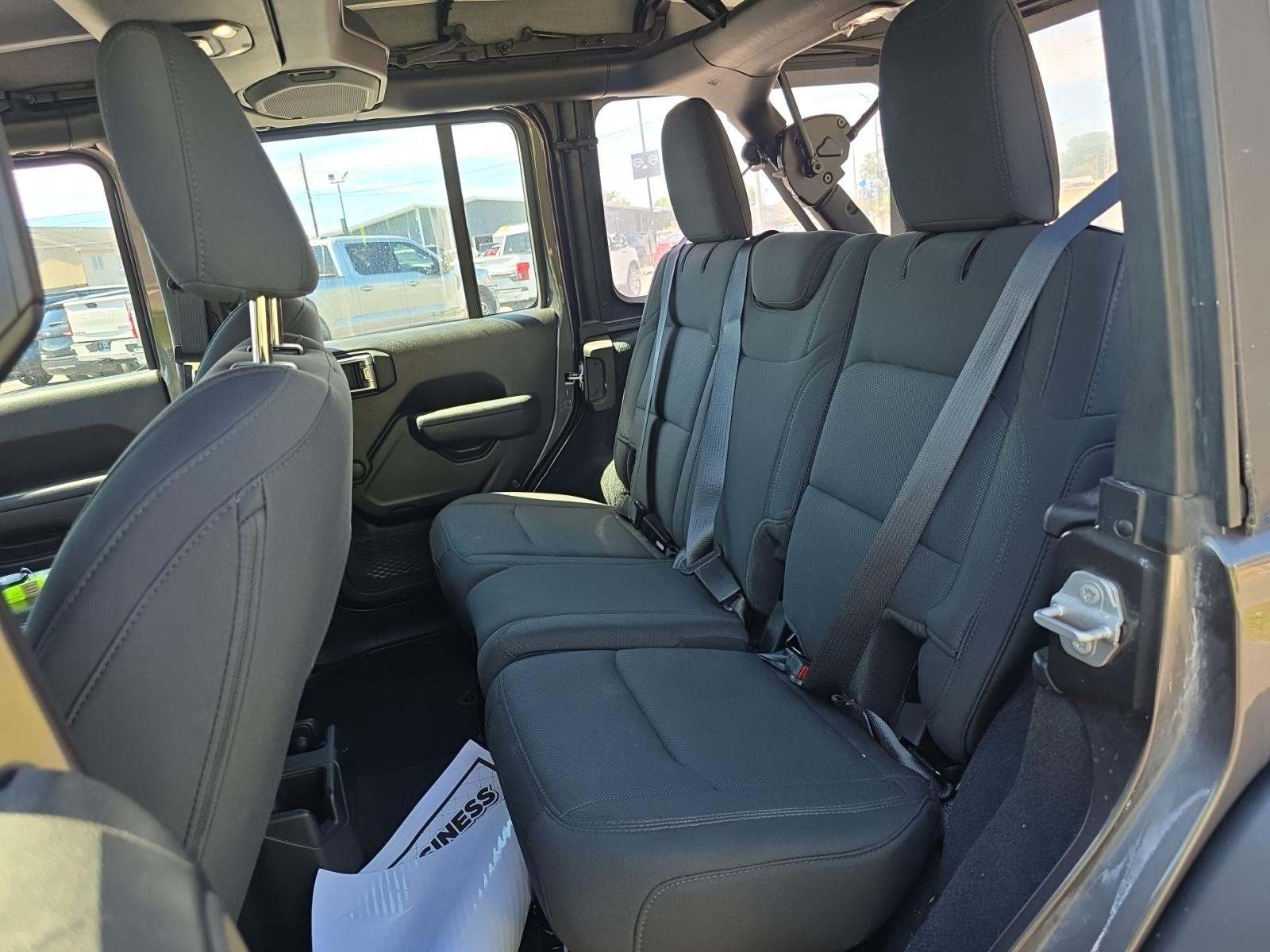 2022 Jeep Wrangler Unlimited Sport AWD