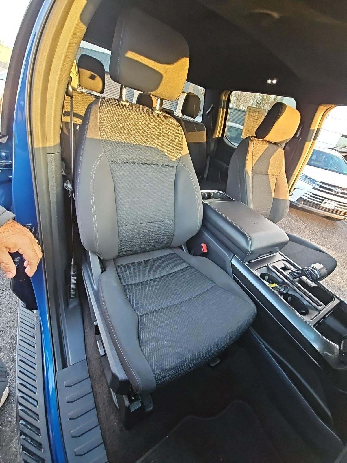 2022 Ford F-150 XLT AWD