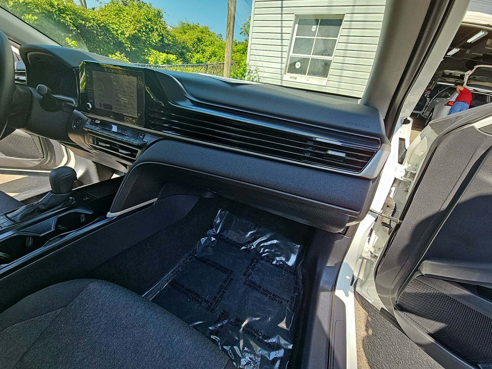 2025 Toyota Camry LE FWD