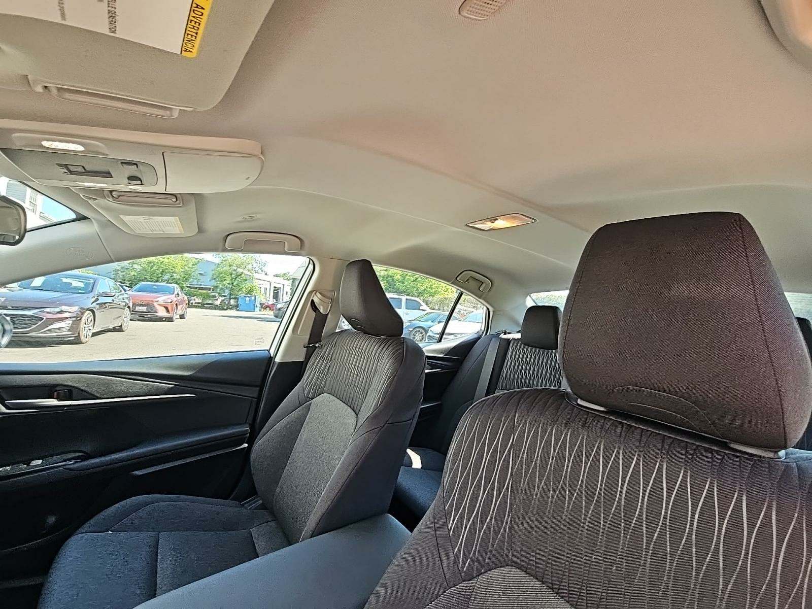 2025 Toyota Camry LE FWD