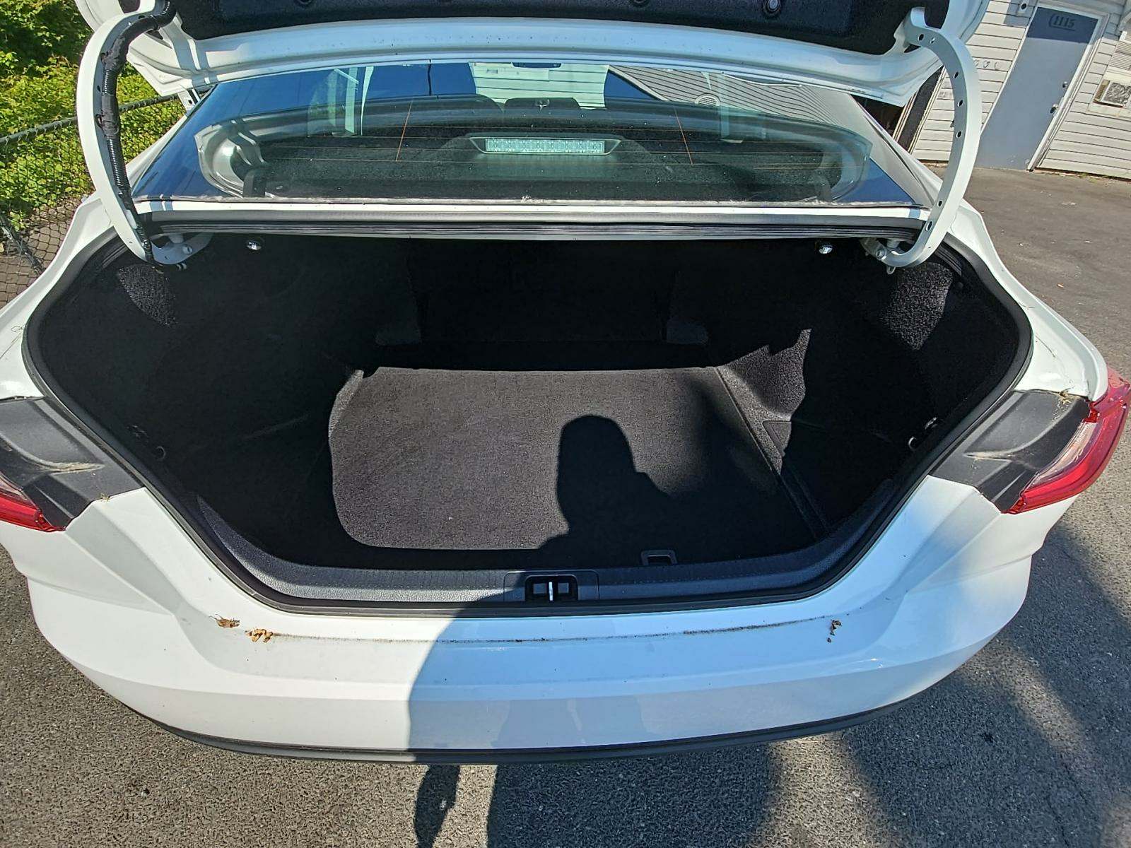 2025 Toyota Camry LE FWD