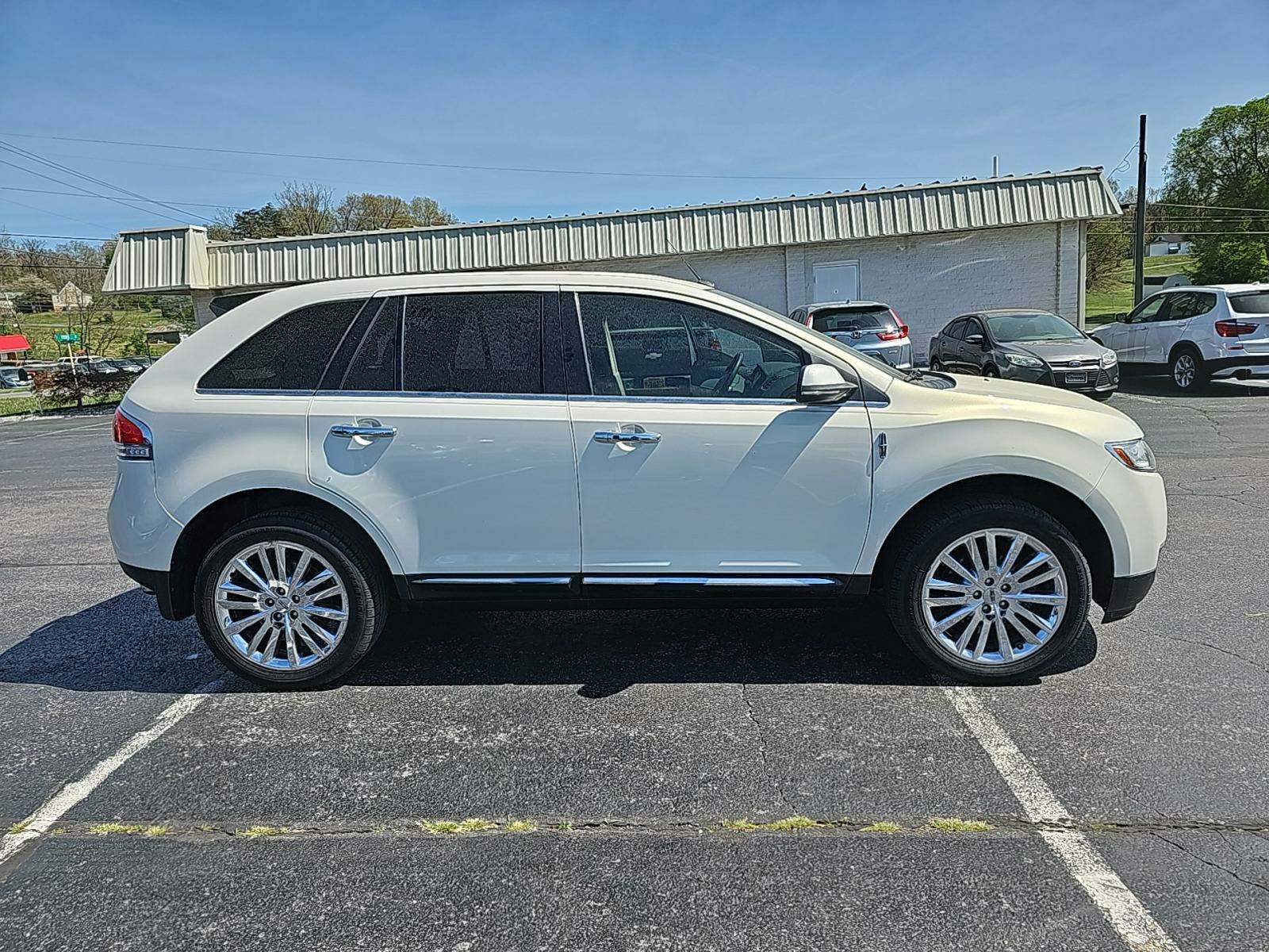 2013 Lincoln MKX Base FWD