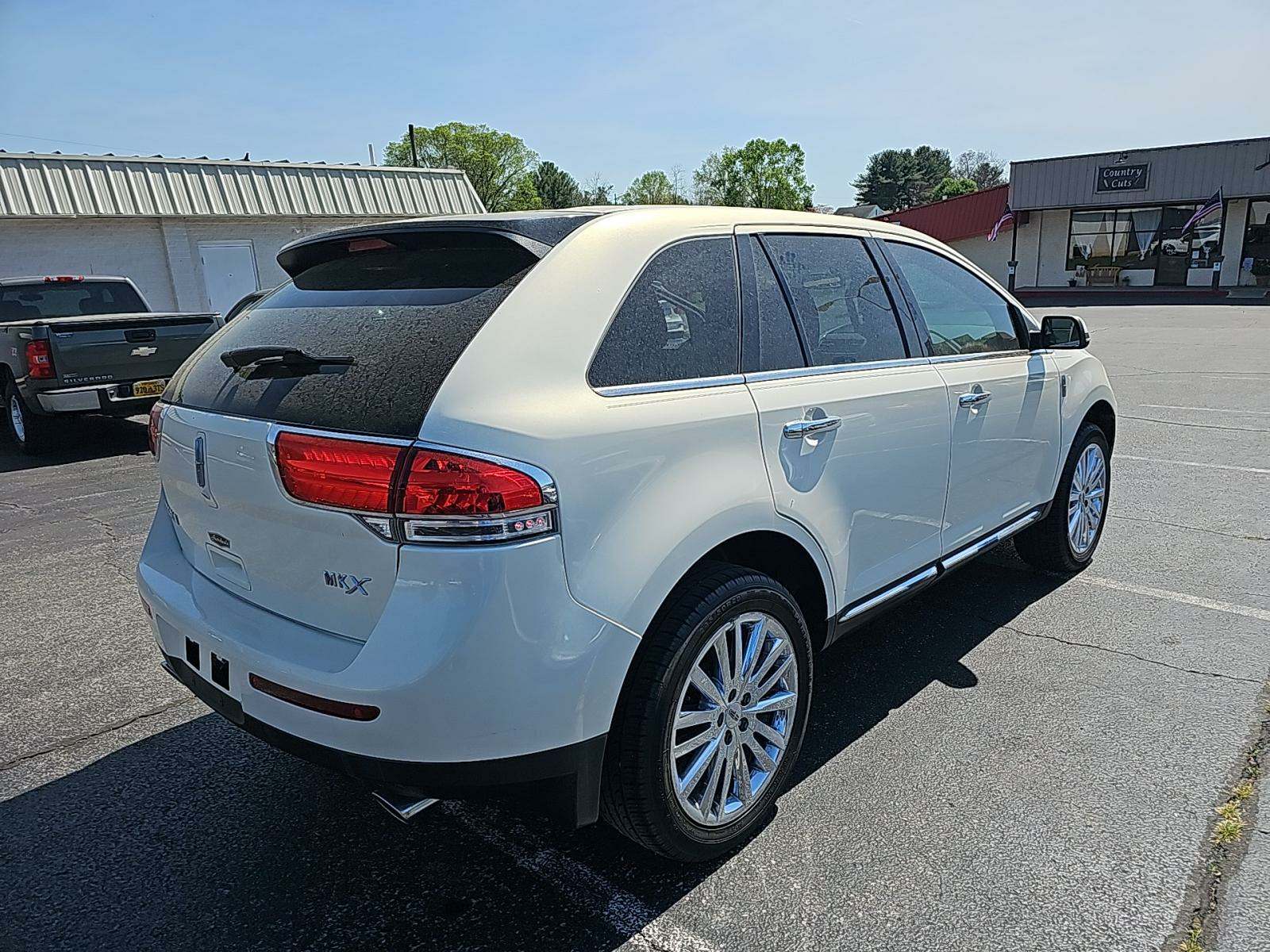 2013 Lincoln MKX Base FWD