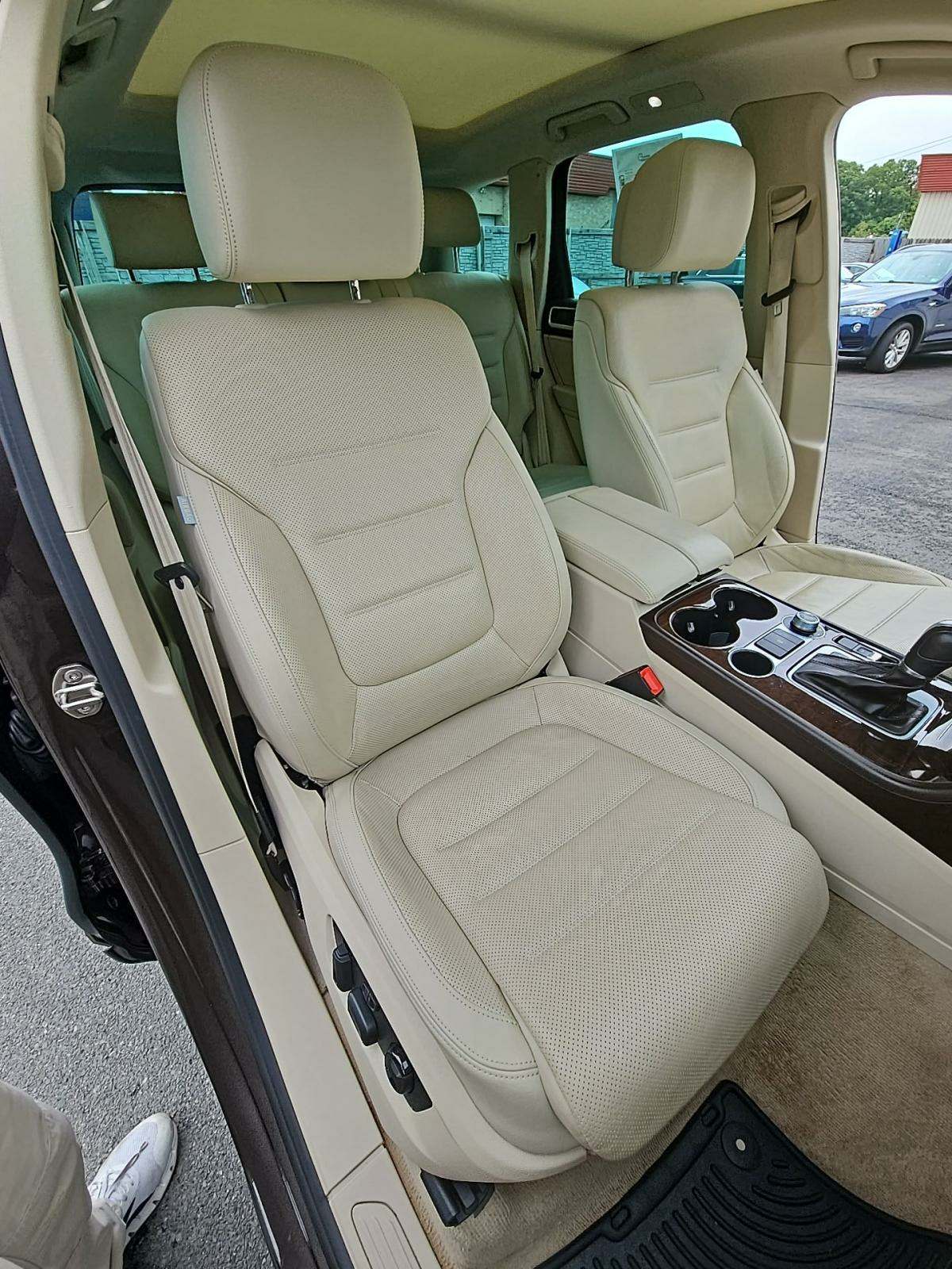 2016 Volkswagen Touareg 3.0L TDI Lux AWD