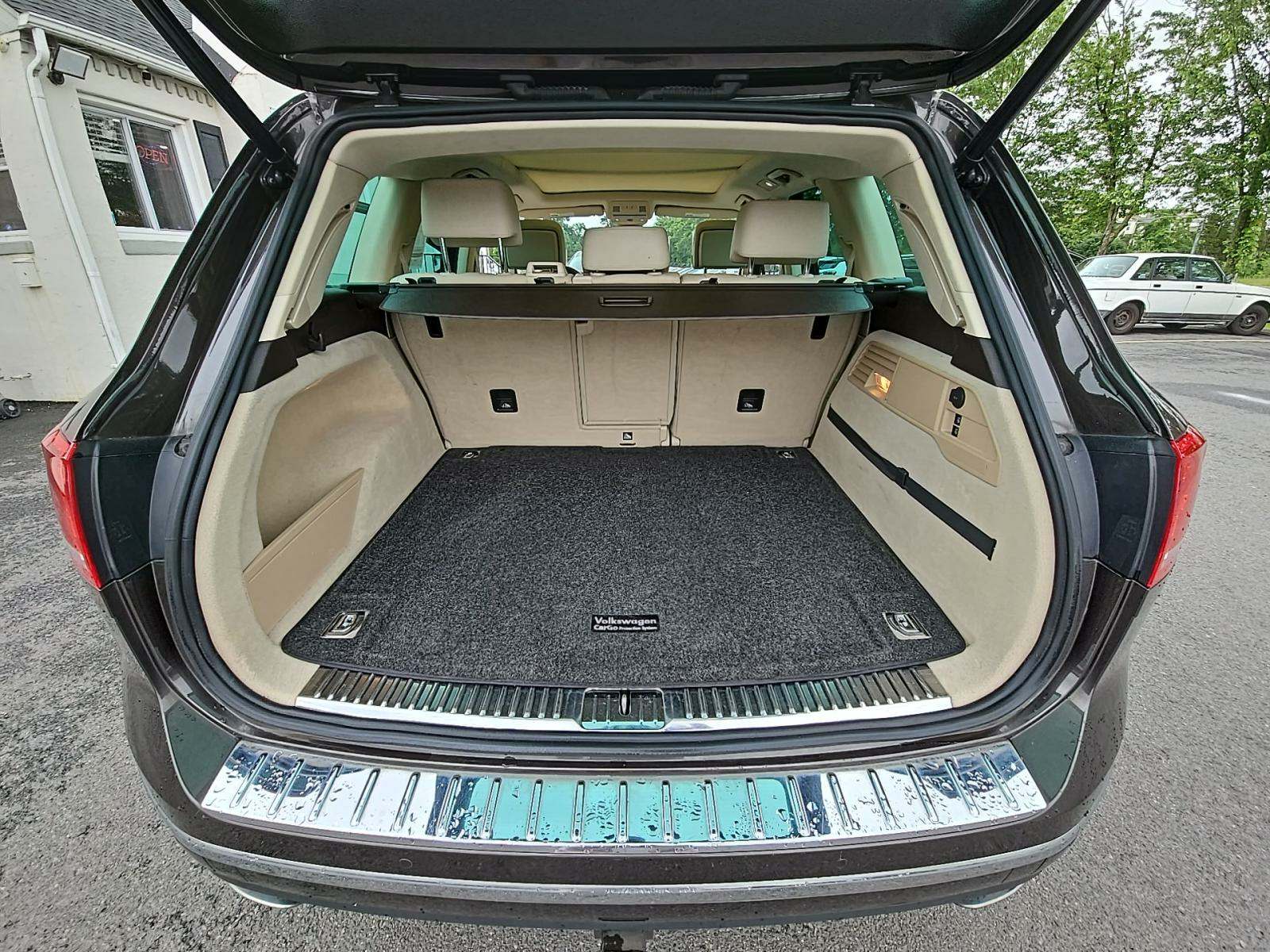 2016 Volkswagen Touareg 3.0L TDI Lux AWD