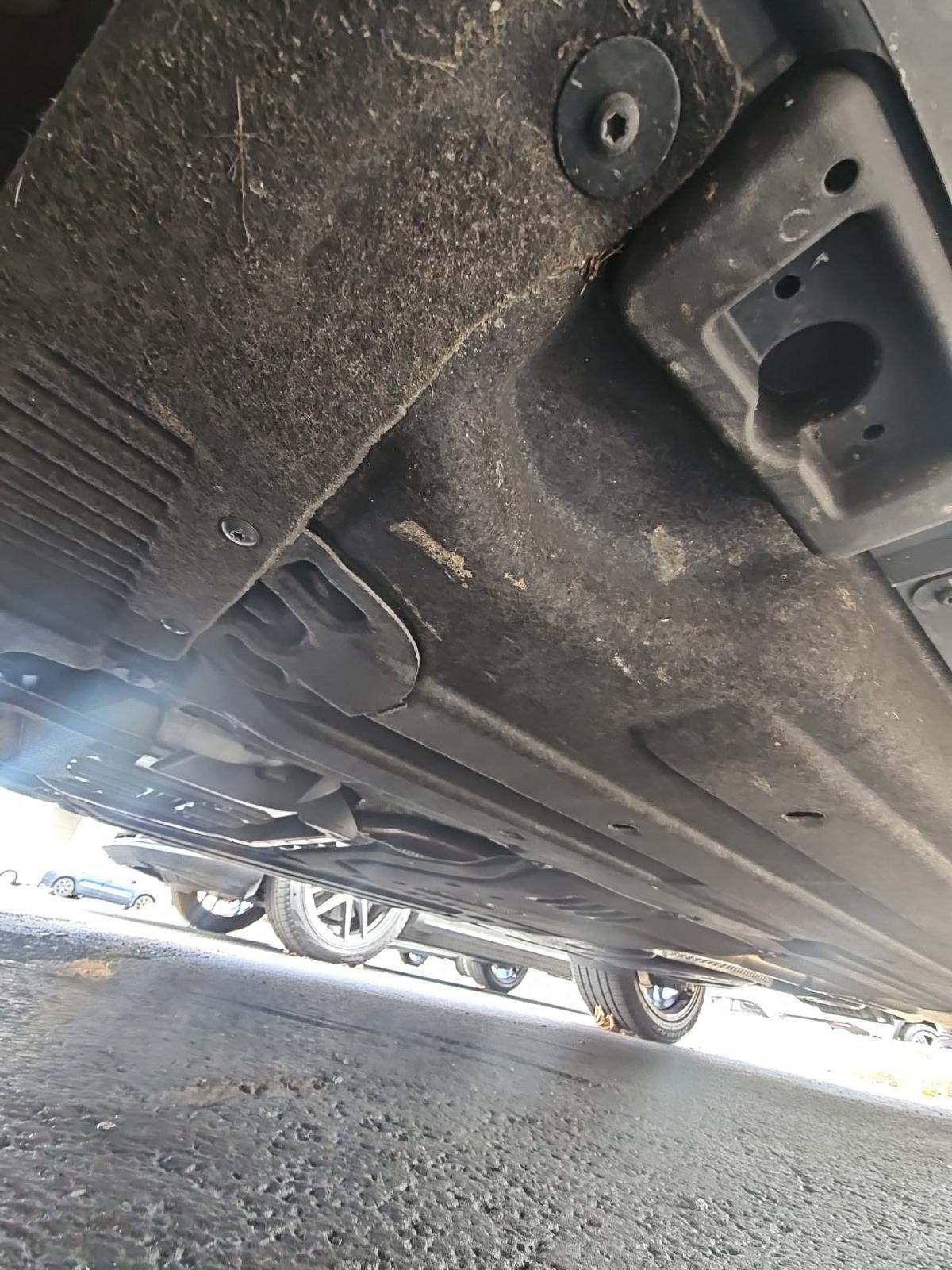 2025 Porsche Macan Base AWD