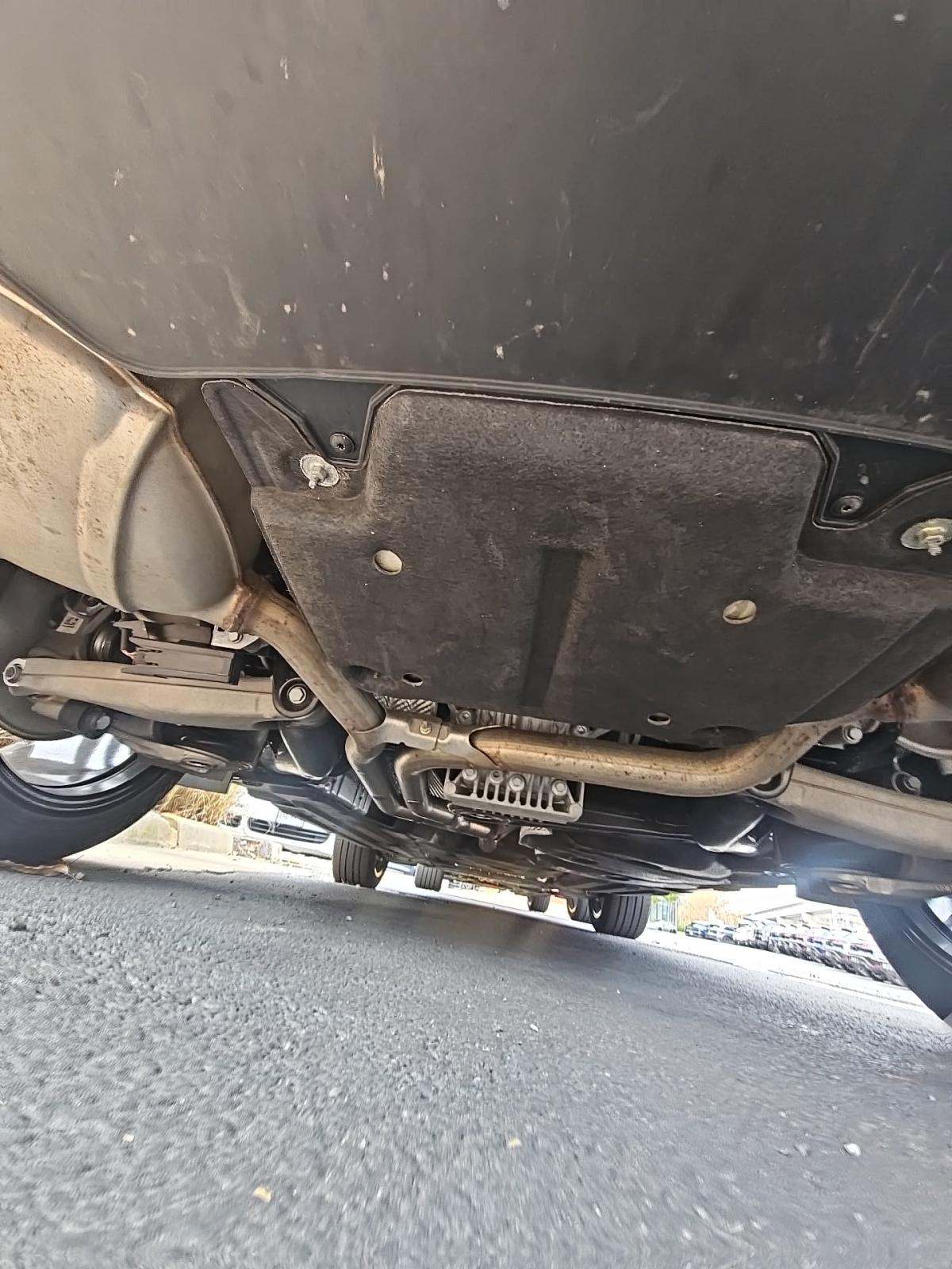 2025 Porsche Macan Base AWD