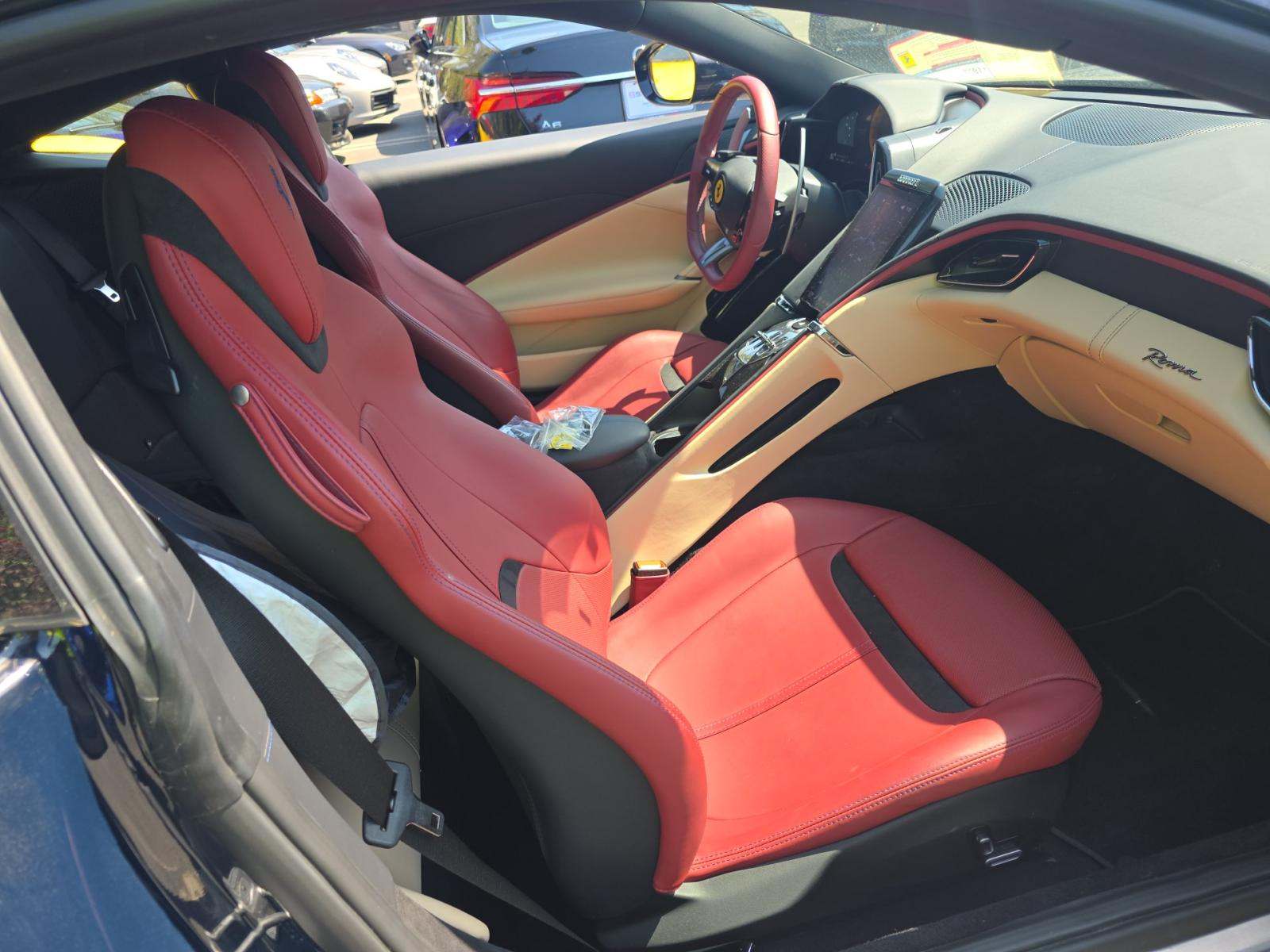 2024 Ferrari Roma Base RWD