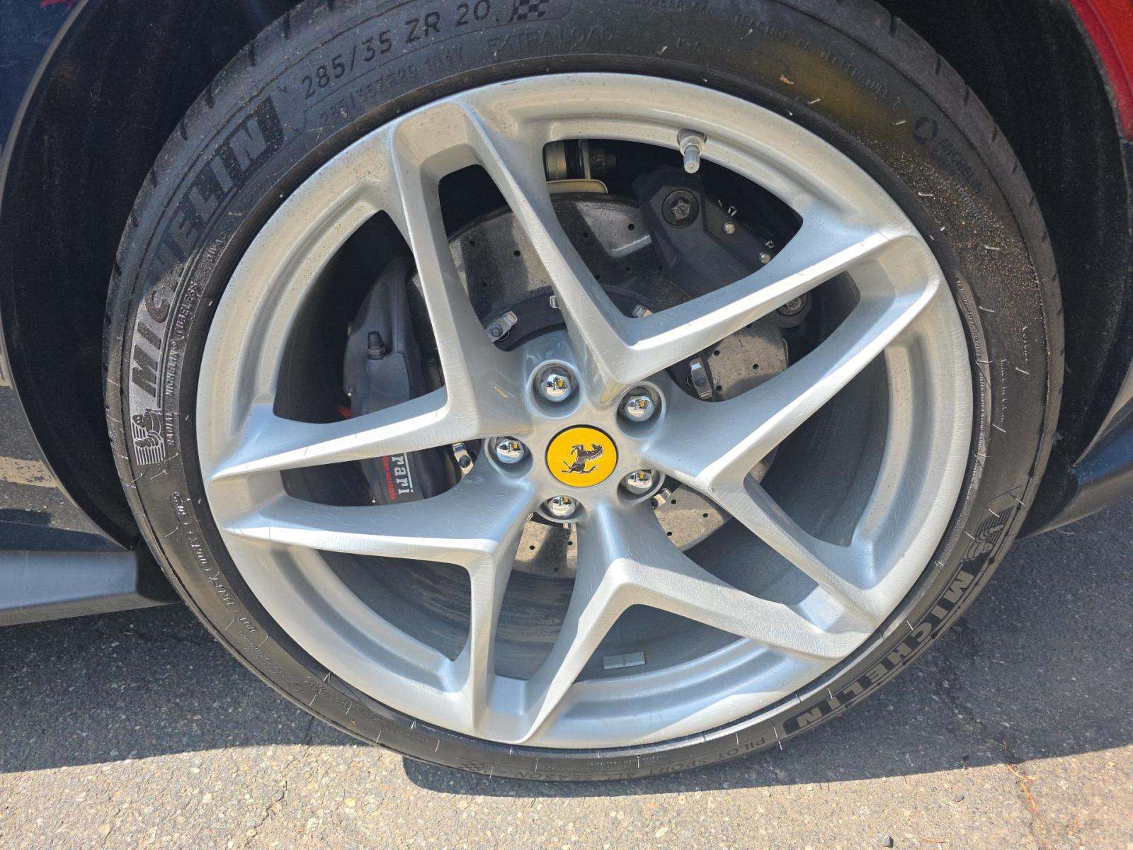 2024 Ferrari Roma Base RWD