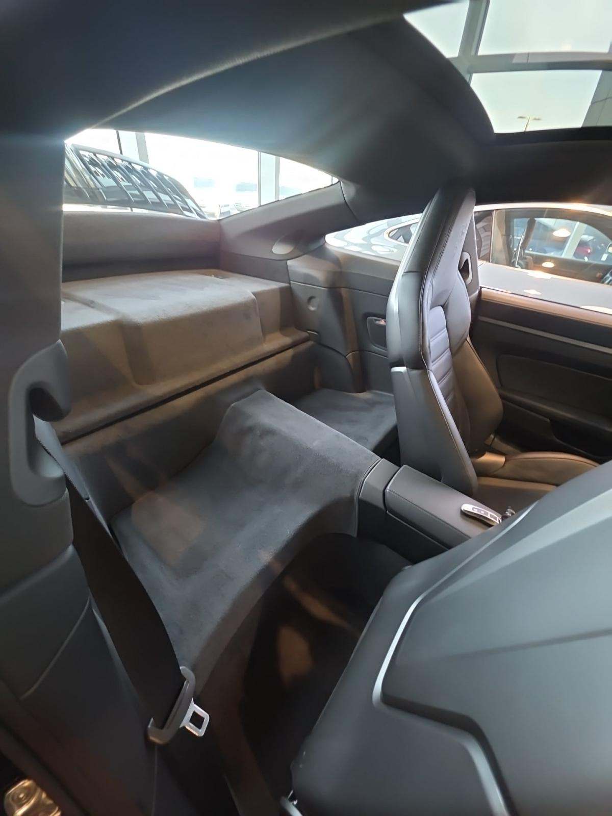 2025 Porsche 911 Carrera S RWD