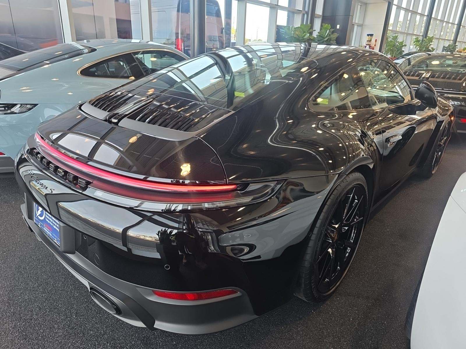 2025 Porsche 911 Carrera S RWD