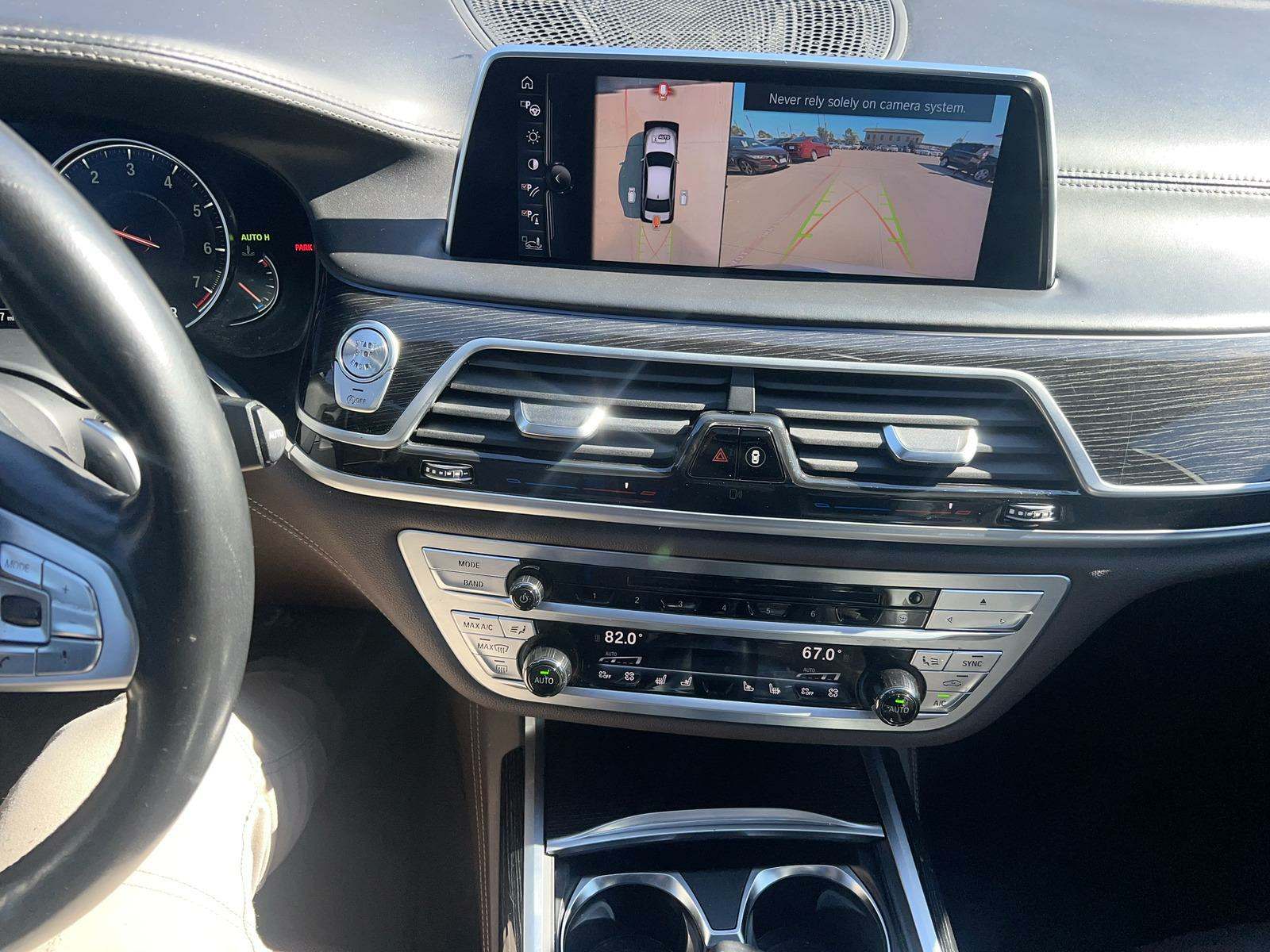 2016 BMW 7 Series 740i M SPORT LINE RWD