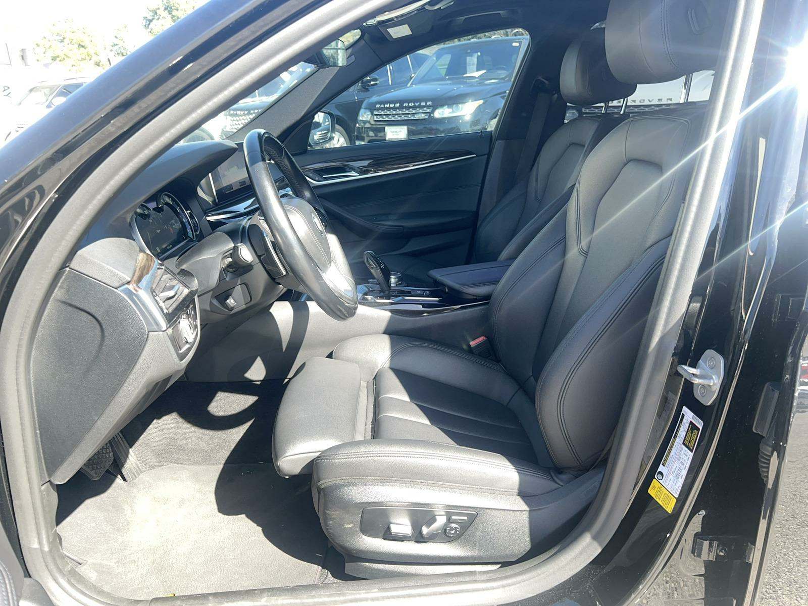 2019 BMW 5 Series 530i SPORT LINE RWD