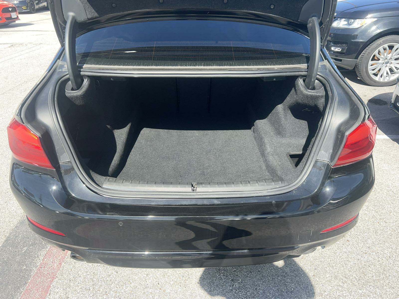 2019 BMW 5 Series 530i SPORT LINE RWD