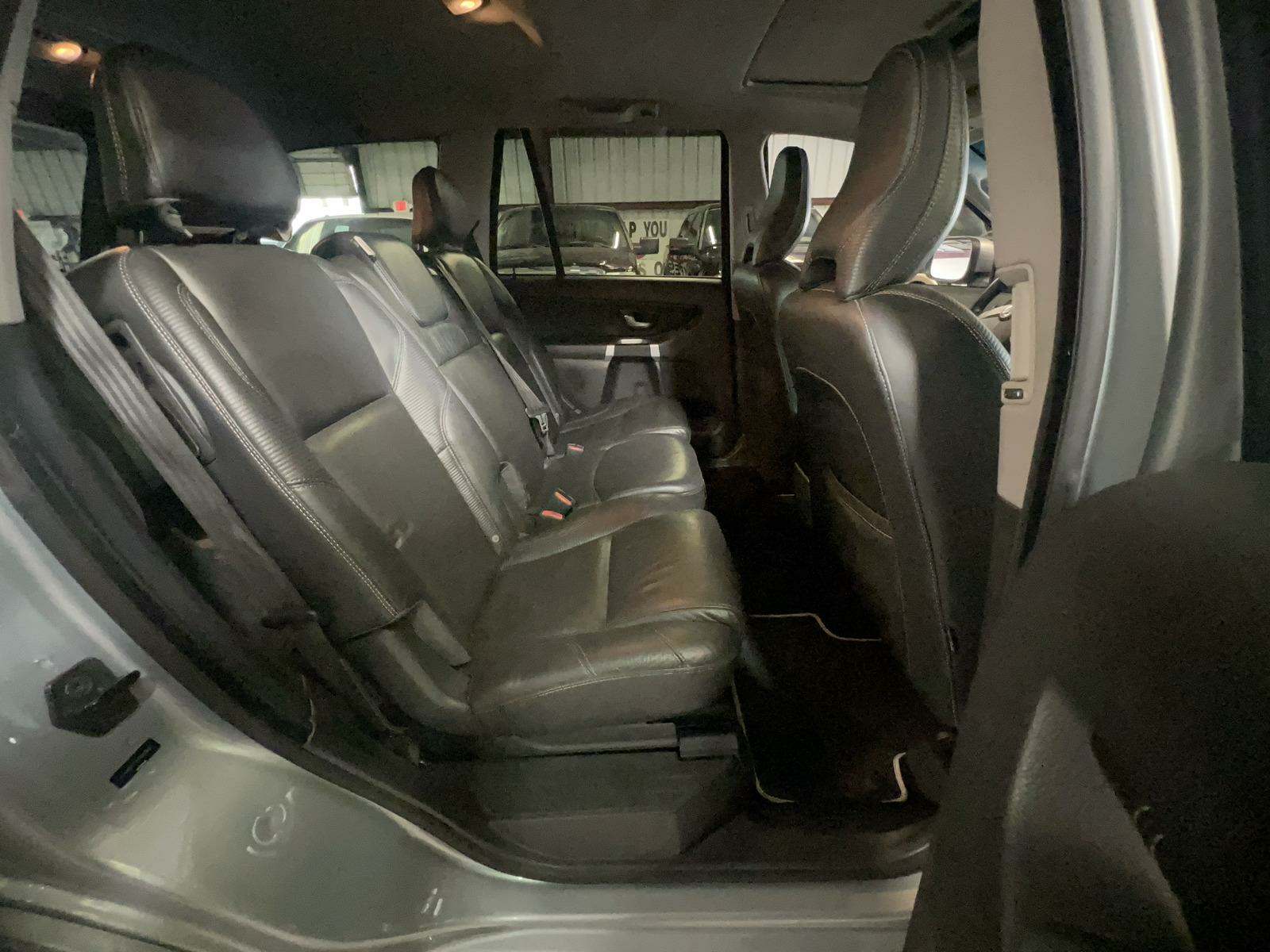 2014 Volvo XC90 R-Design FWD