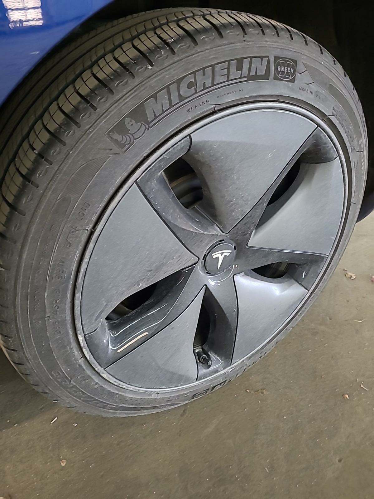 2018 Tesla Model 3 Long Range RWD