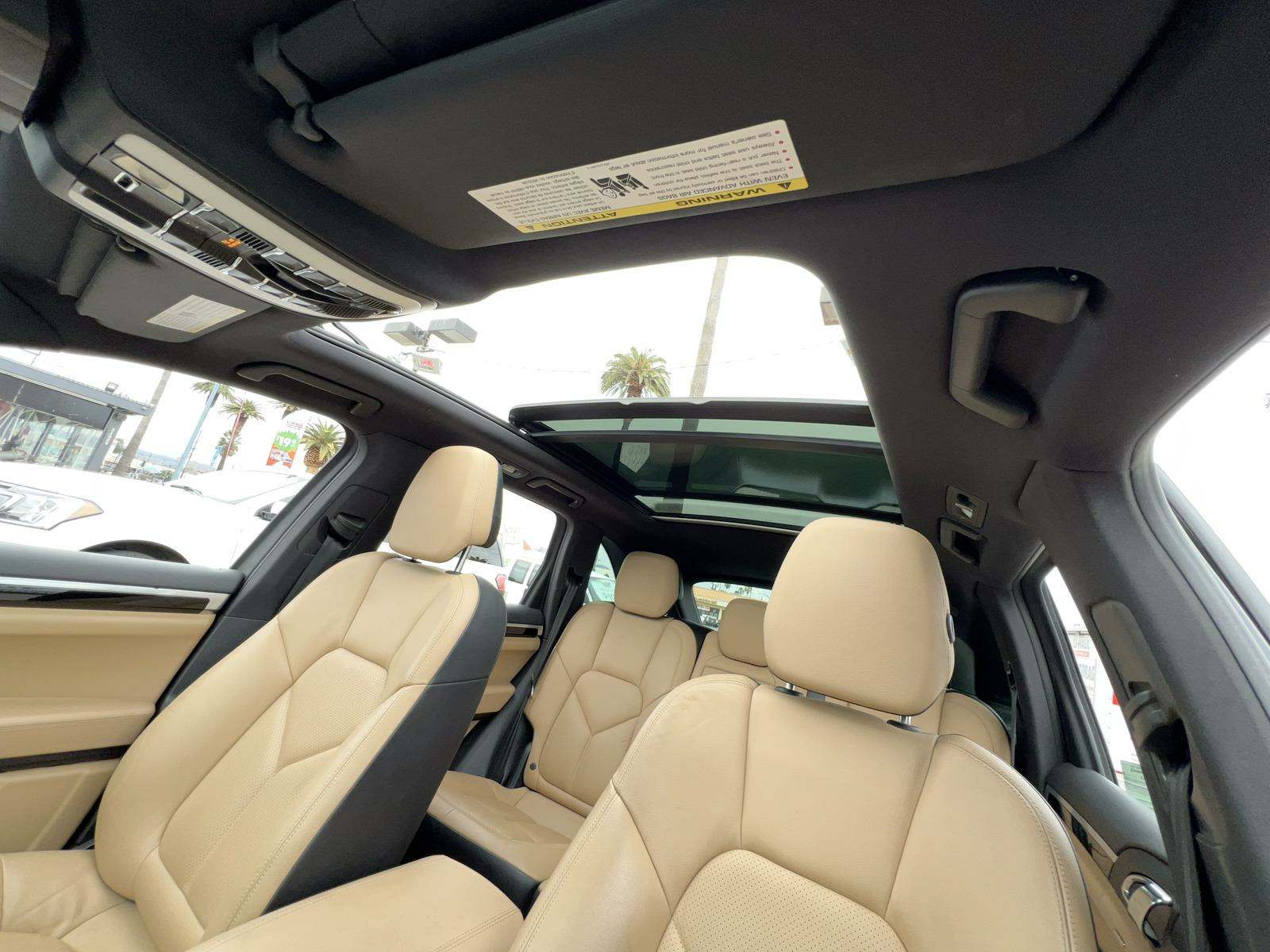 2016 Porsche Cayenne 4D SUV 3.6L AWD