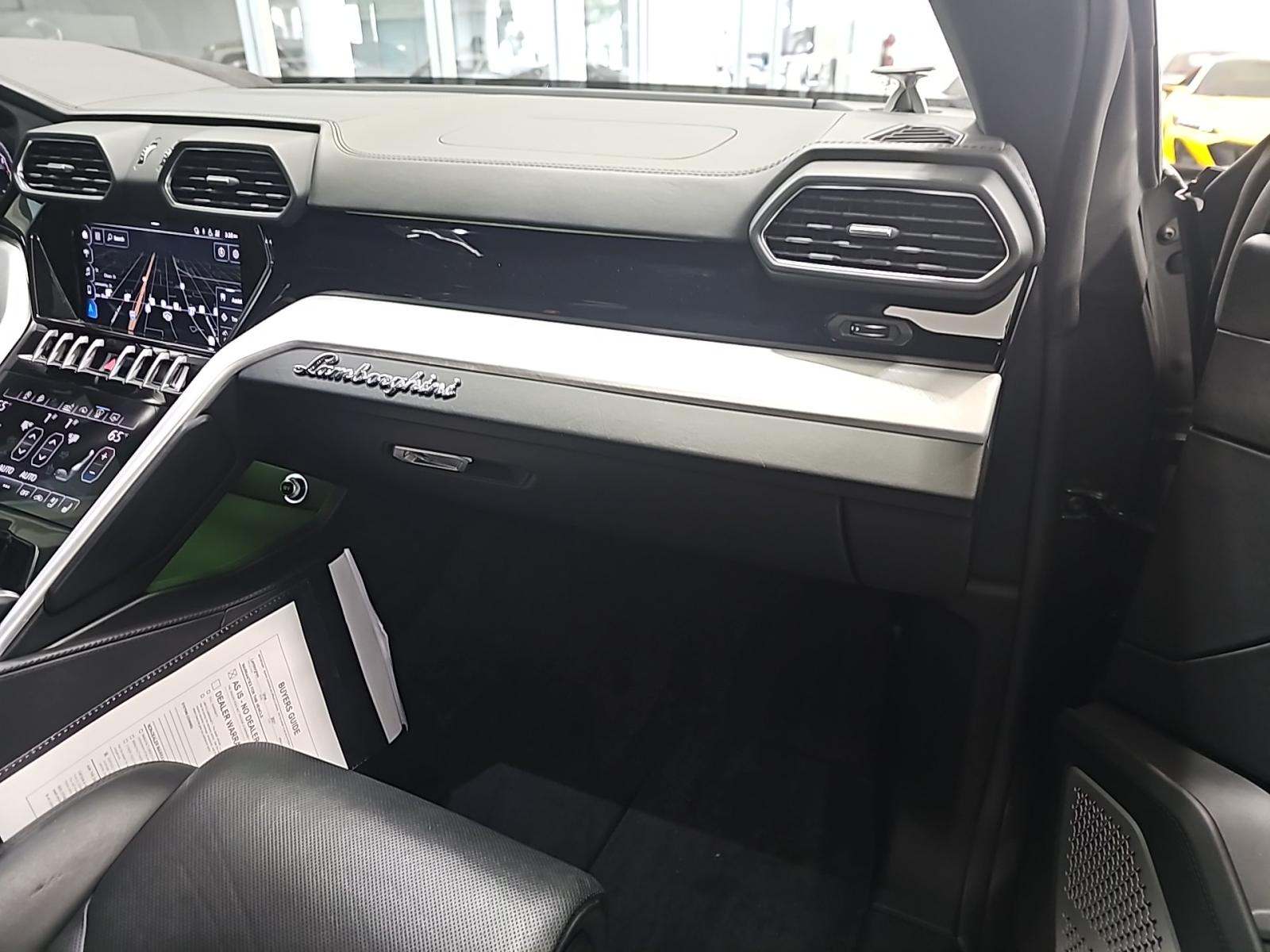 2021 Lamborghini Urus Base AWD