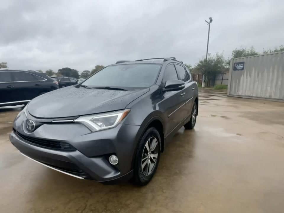 2017 Toyota RAV4 XLE FWD