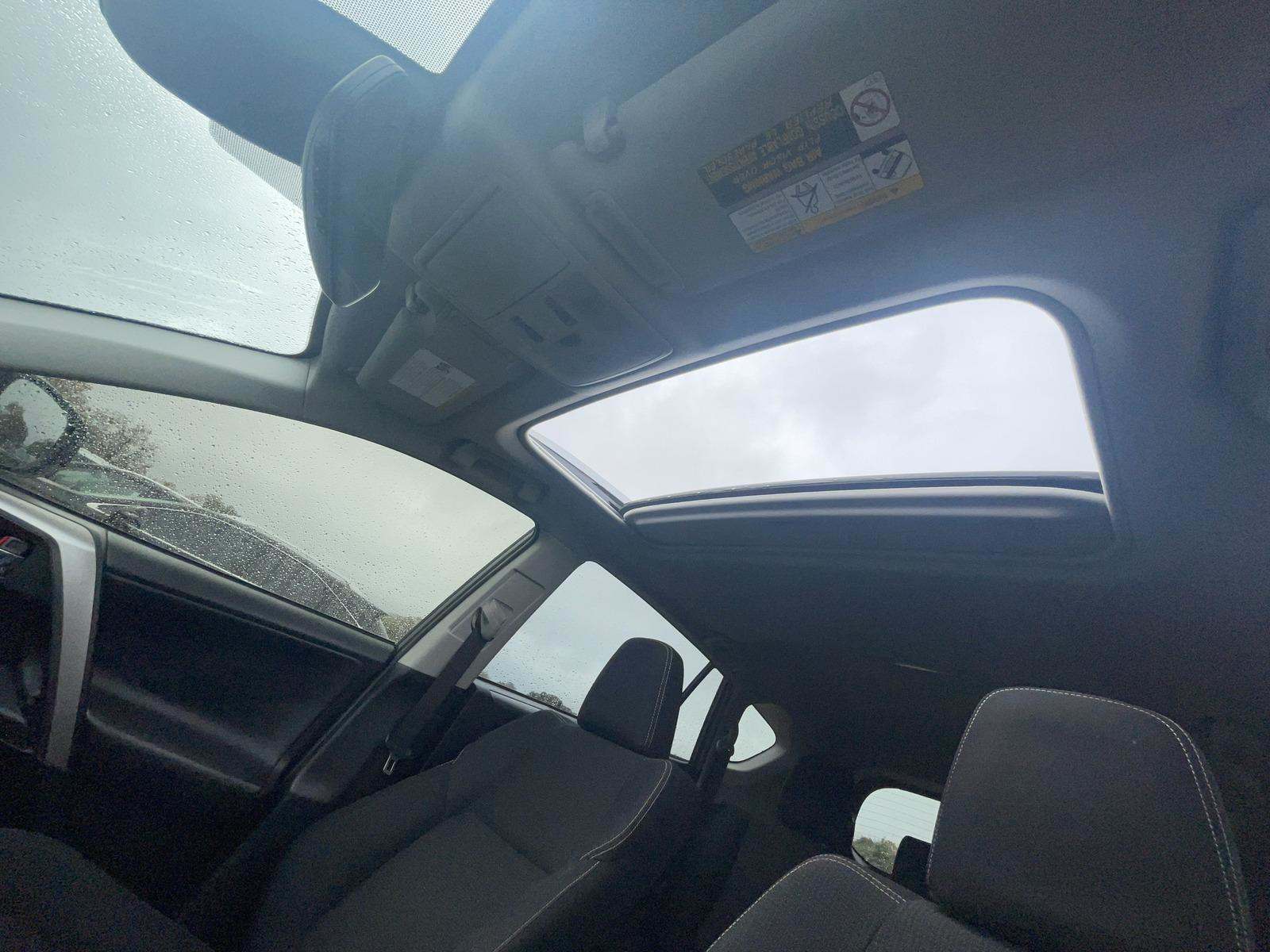 2017 Toyota RAV4 XLE FWD