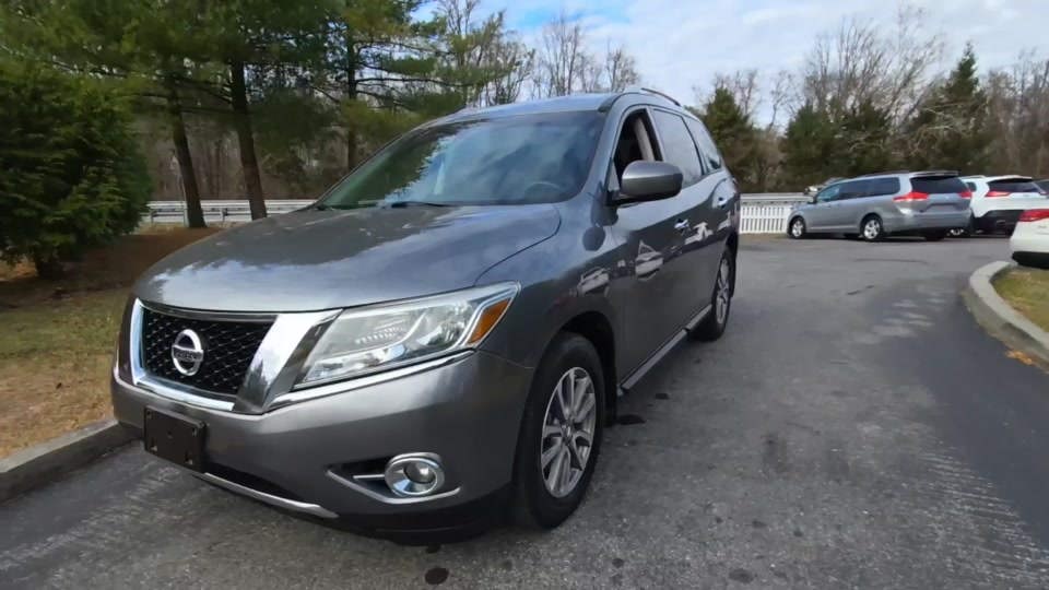 2015 Nissan Pathfinder SV