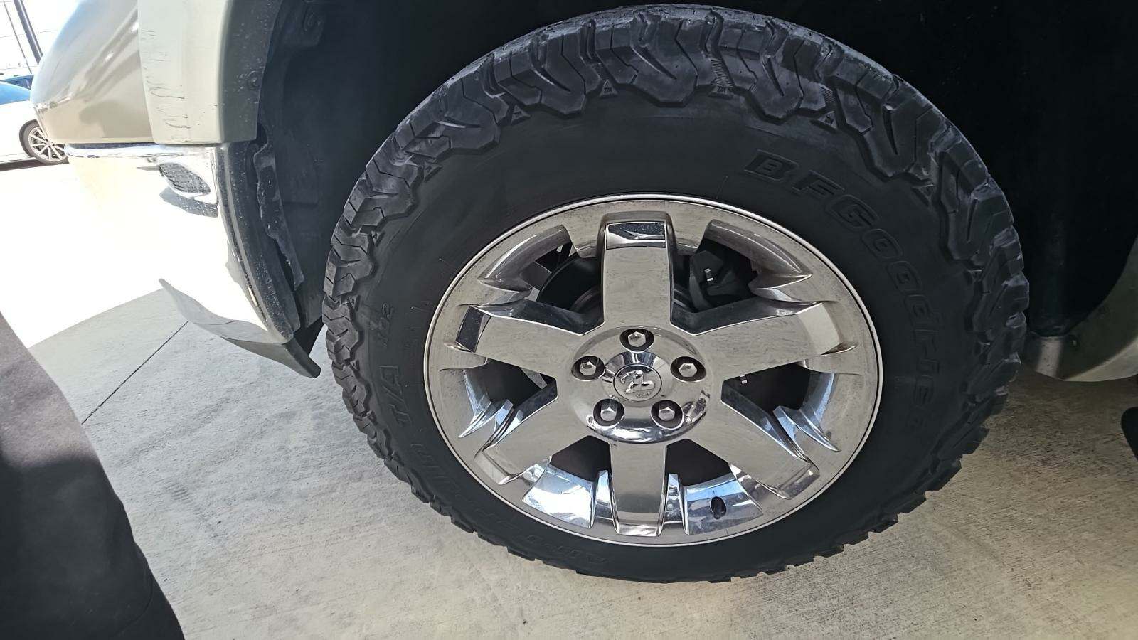 2010 Dodge Ram 1500 Laramie RWD