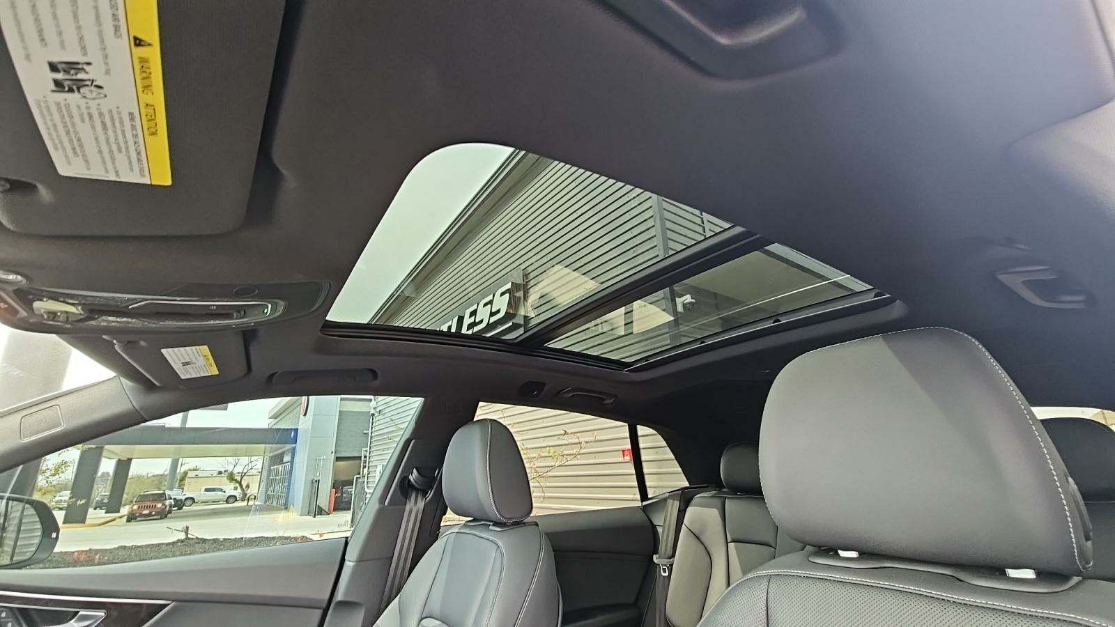 2021 Audi Q8 Premium Plus AWD