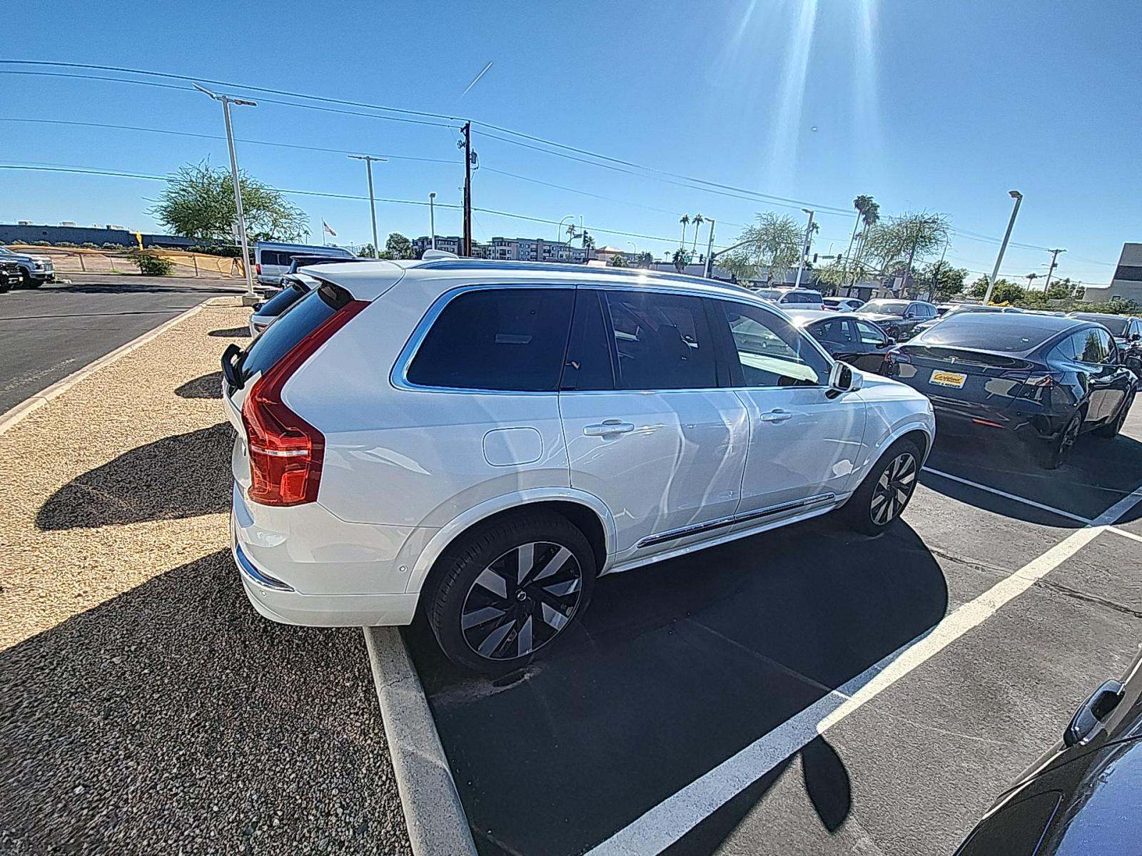 2023 Volvo XC90 Recharge T8 Ultimate AWD