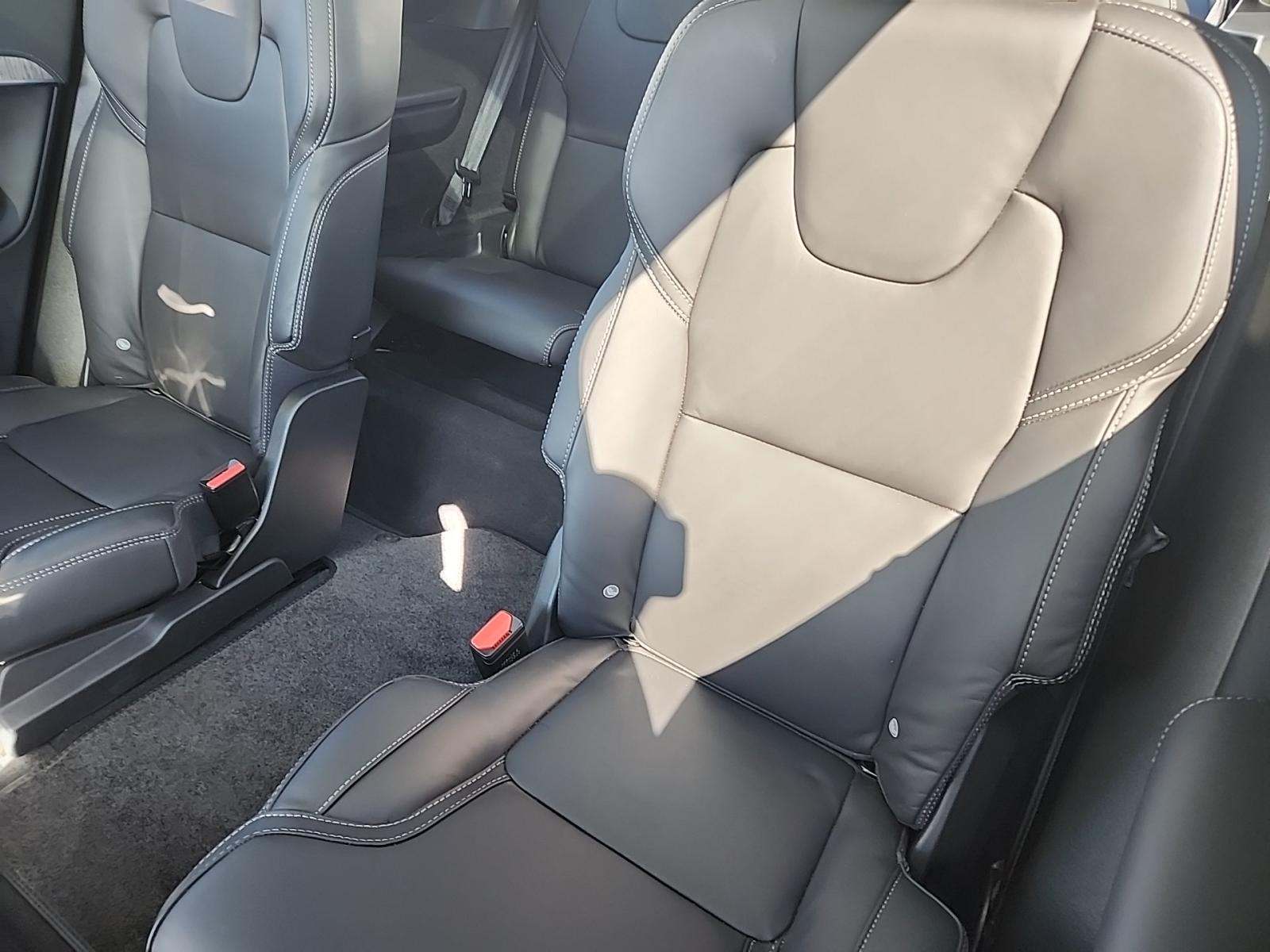 2023 Volvo XC90 Recharge T8 Ultimate AWD