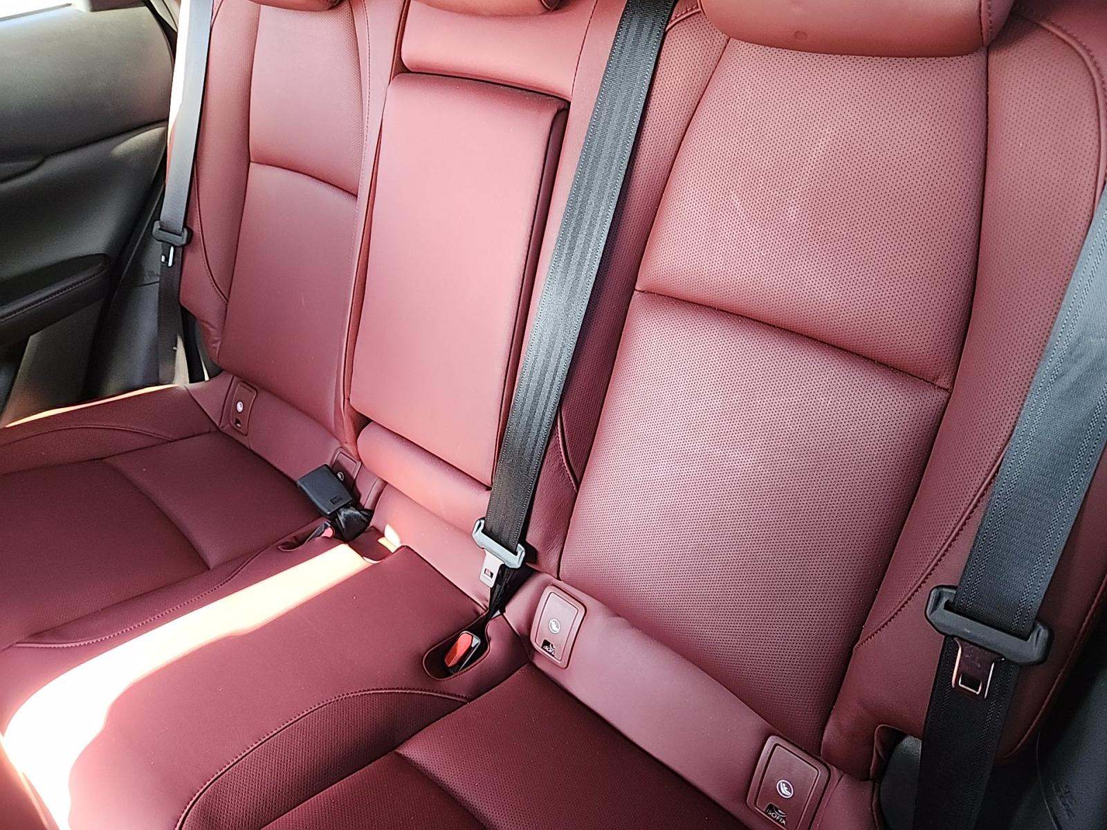 2024 MAZDA CX-30 2.5 S Carbon Edition AWD