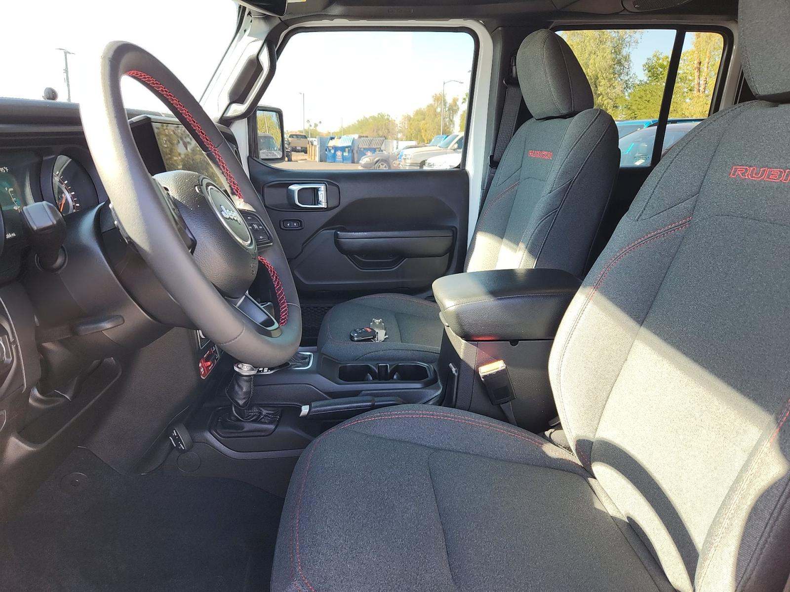 2024 Jeep Wrangler Rubicon AWD