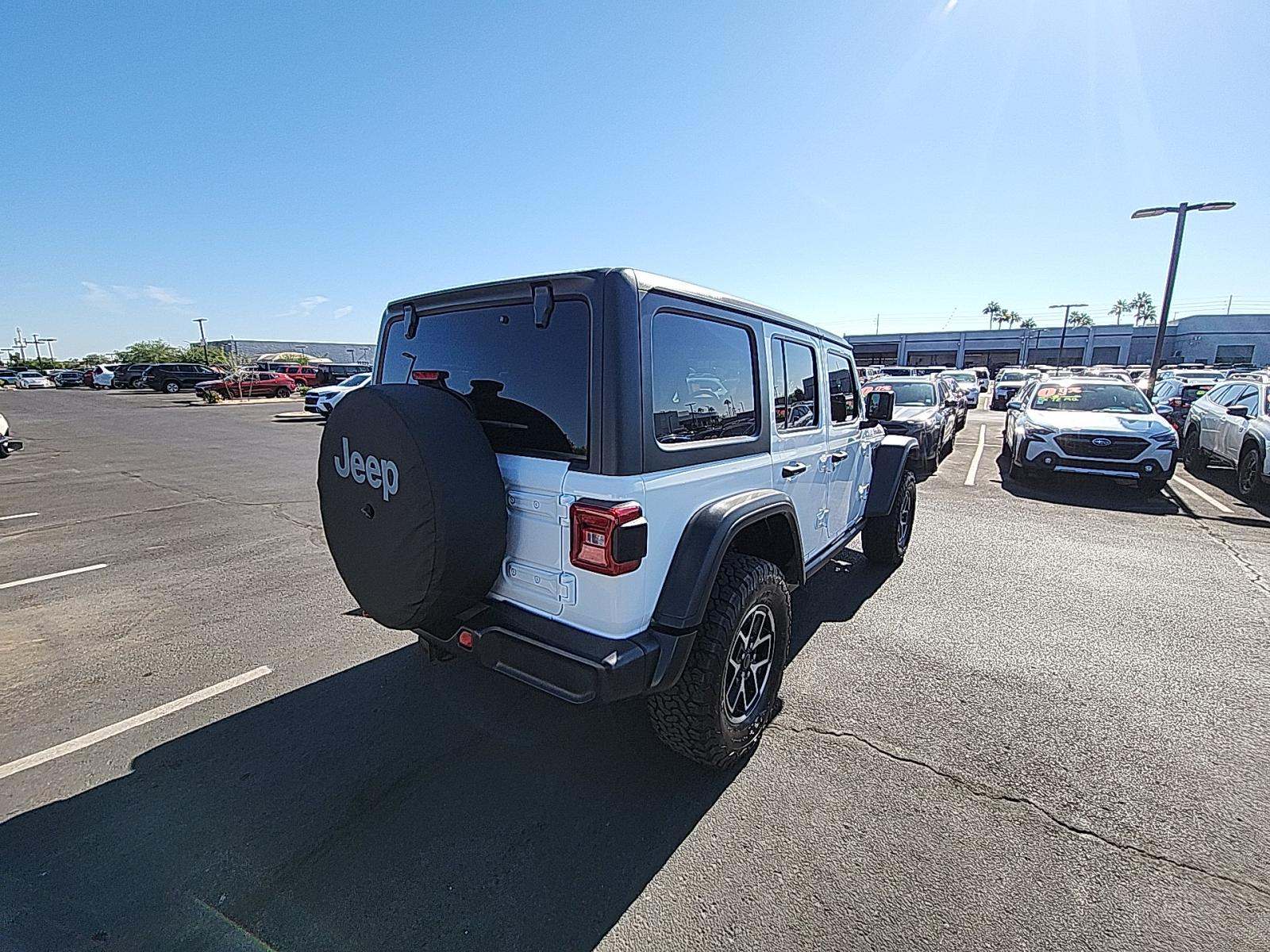 2024 Jeep Wrangler Rubicon AWD