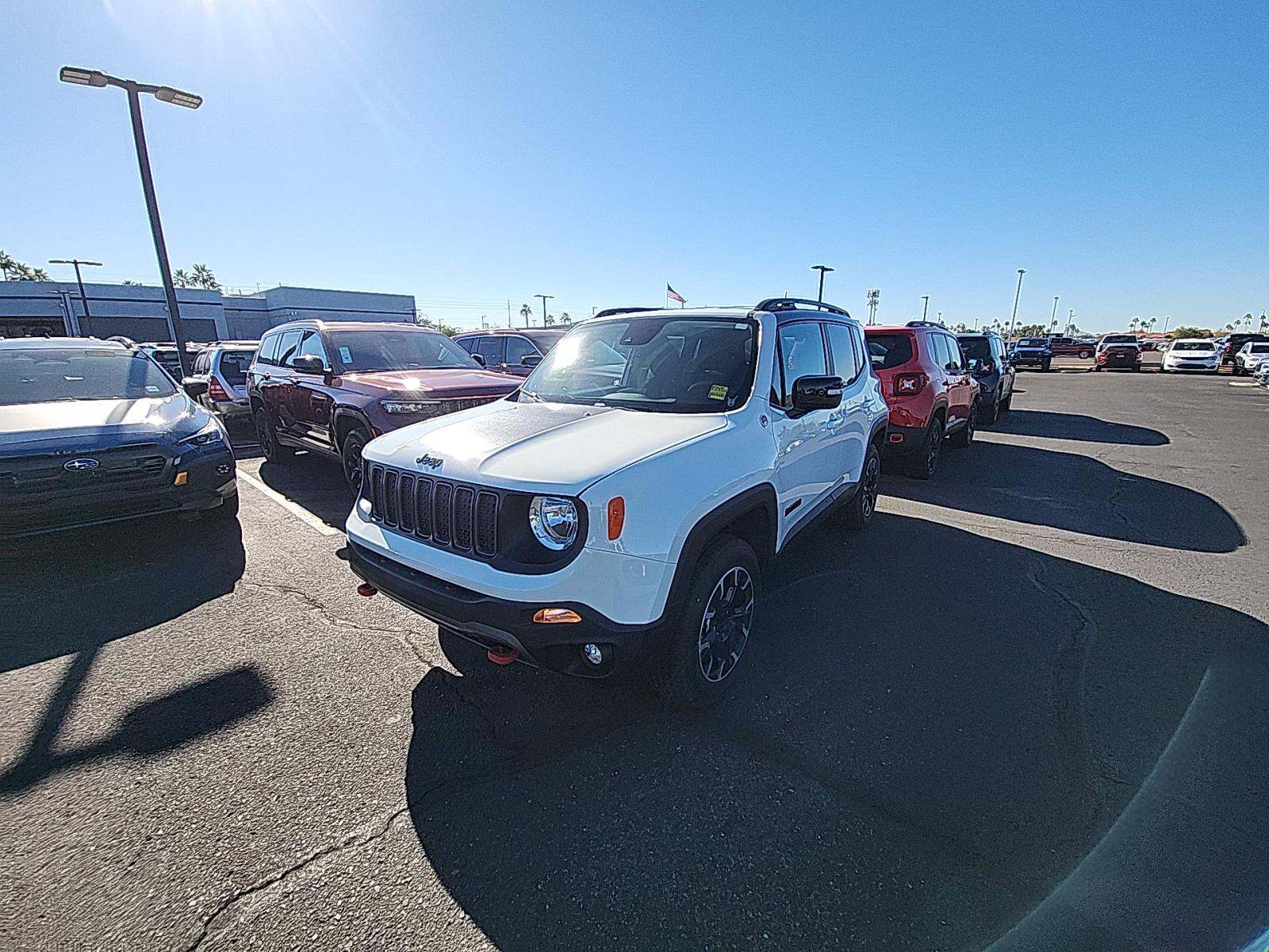 2023 Jeep Renegade Trailhawk AWD