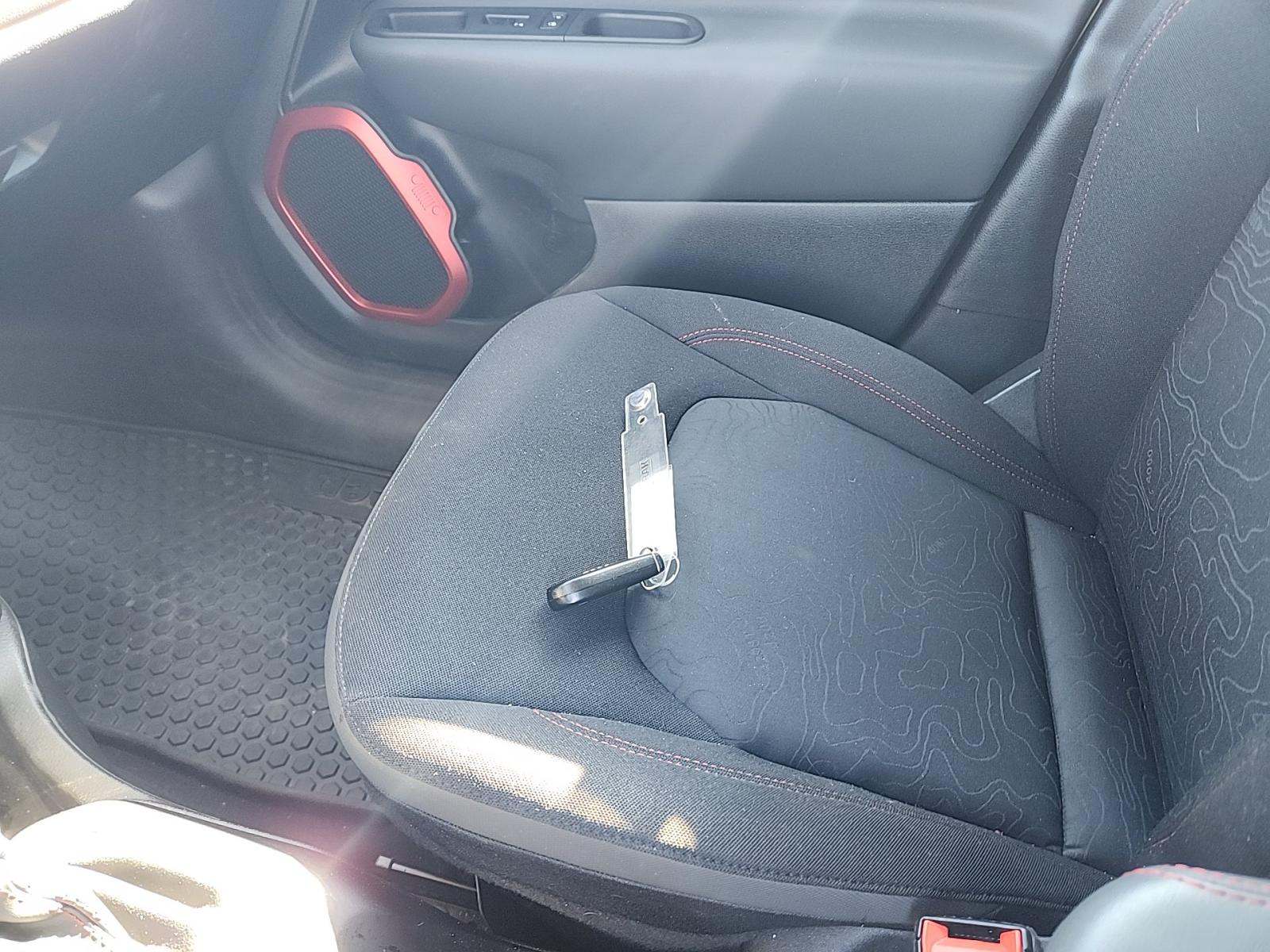 2023 Jeep Renegade Trailhawk AWD