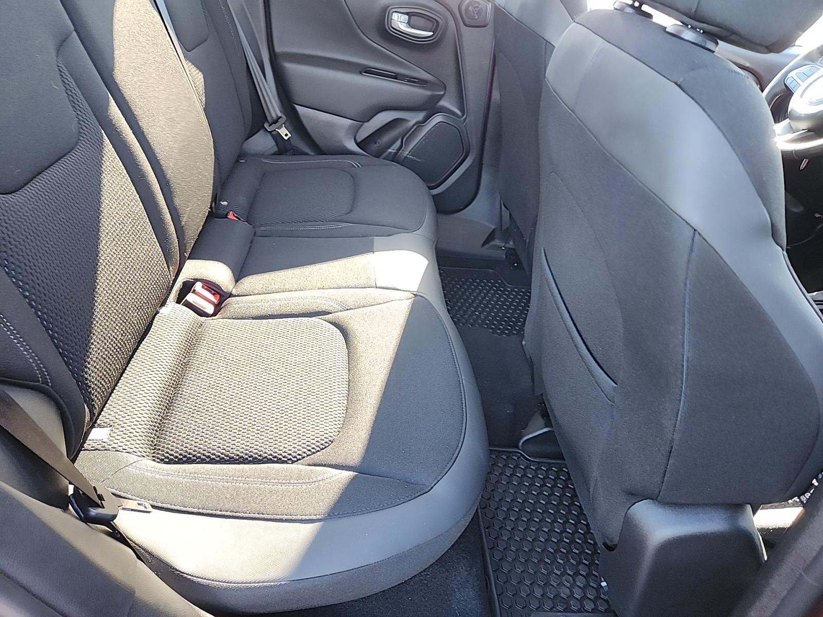 2023 Jeep Renegade Altitude AWD