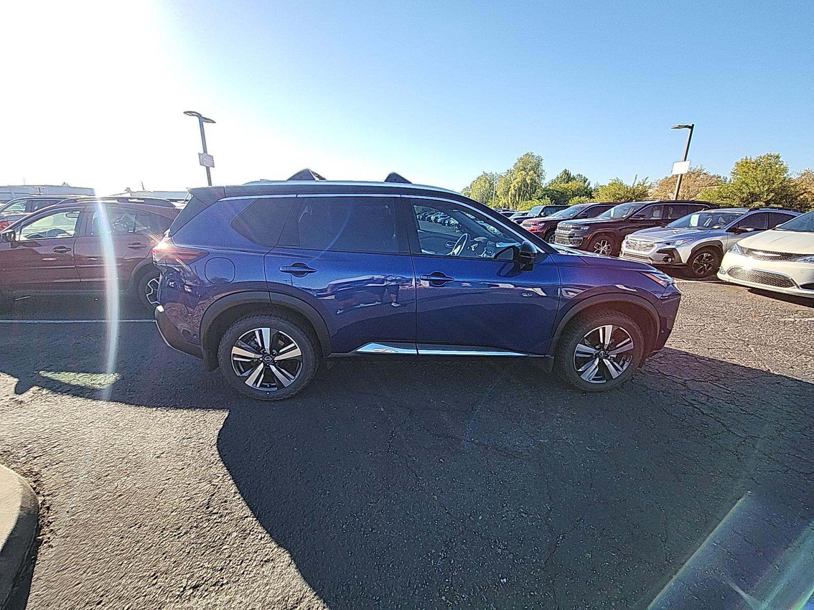 2022 Nissan Rogue Platinum FWD