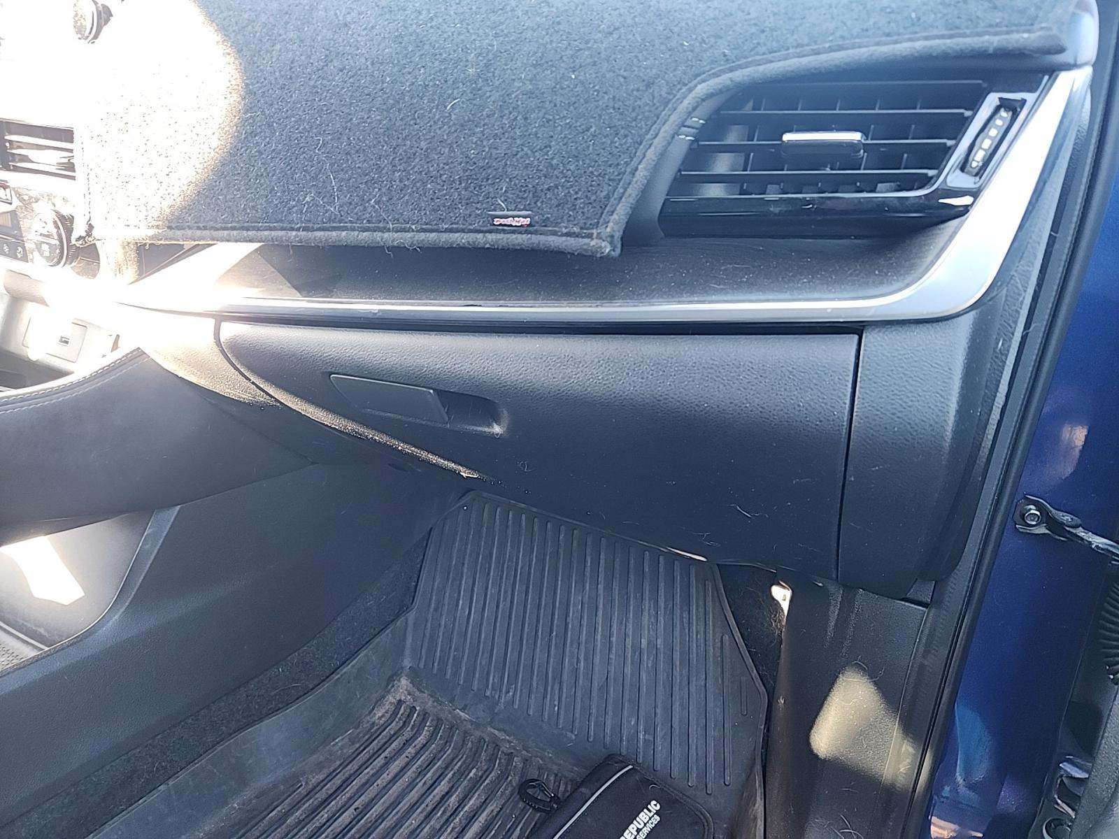 2022 Nissan Rogue Platinum FWD