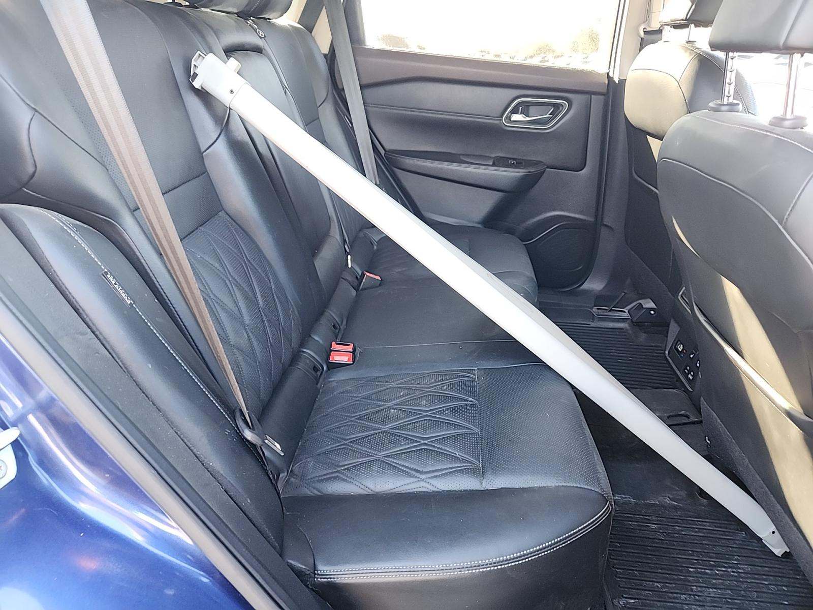 2022 Nissan Rogue Platinum FWD